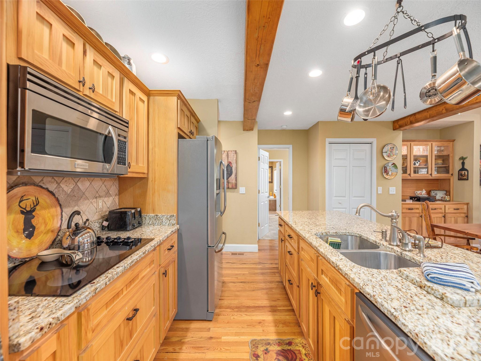 90 Lionheart Lane - Photo 13