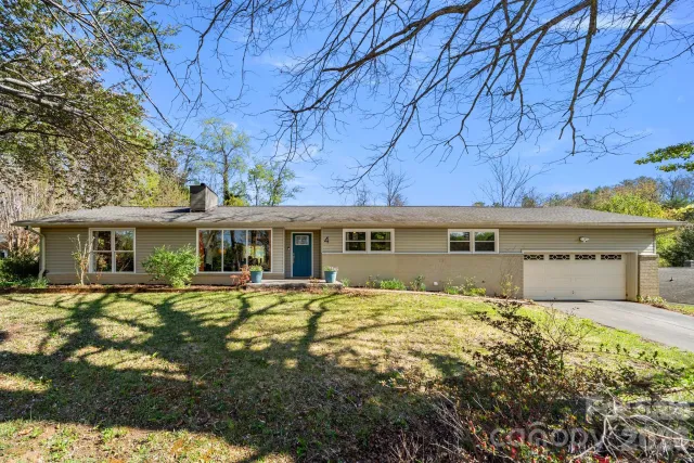 4 Austin Drive