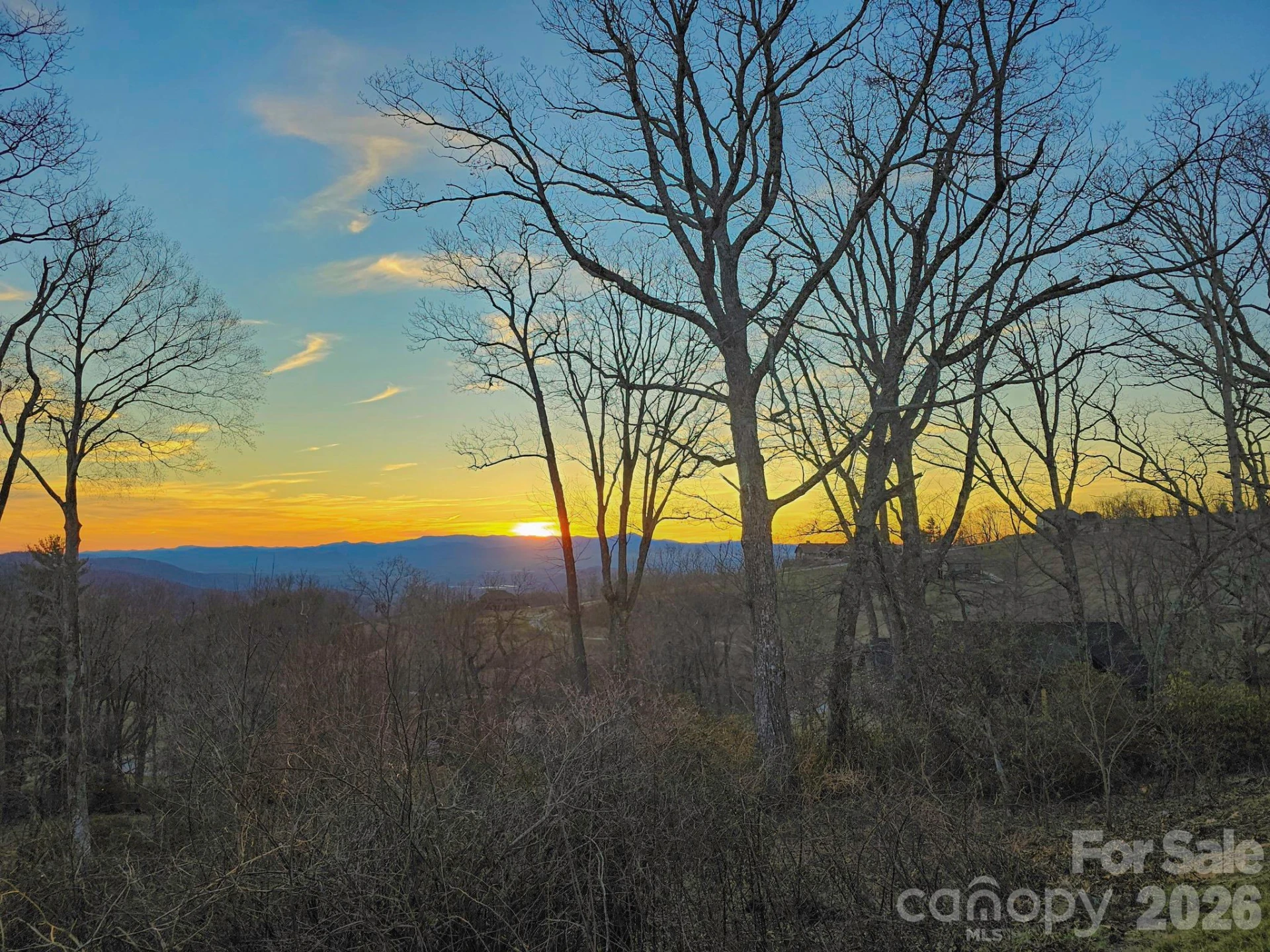 214 Summerset Drive - Photo 3