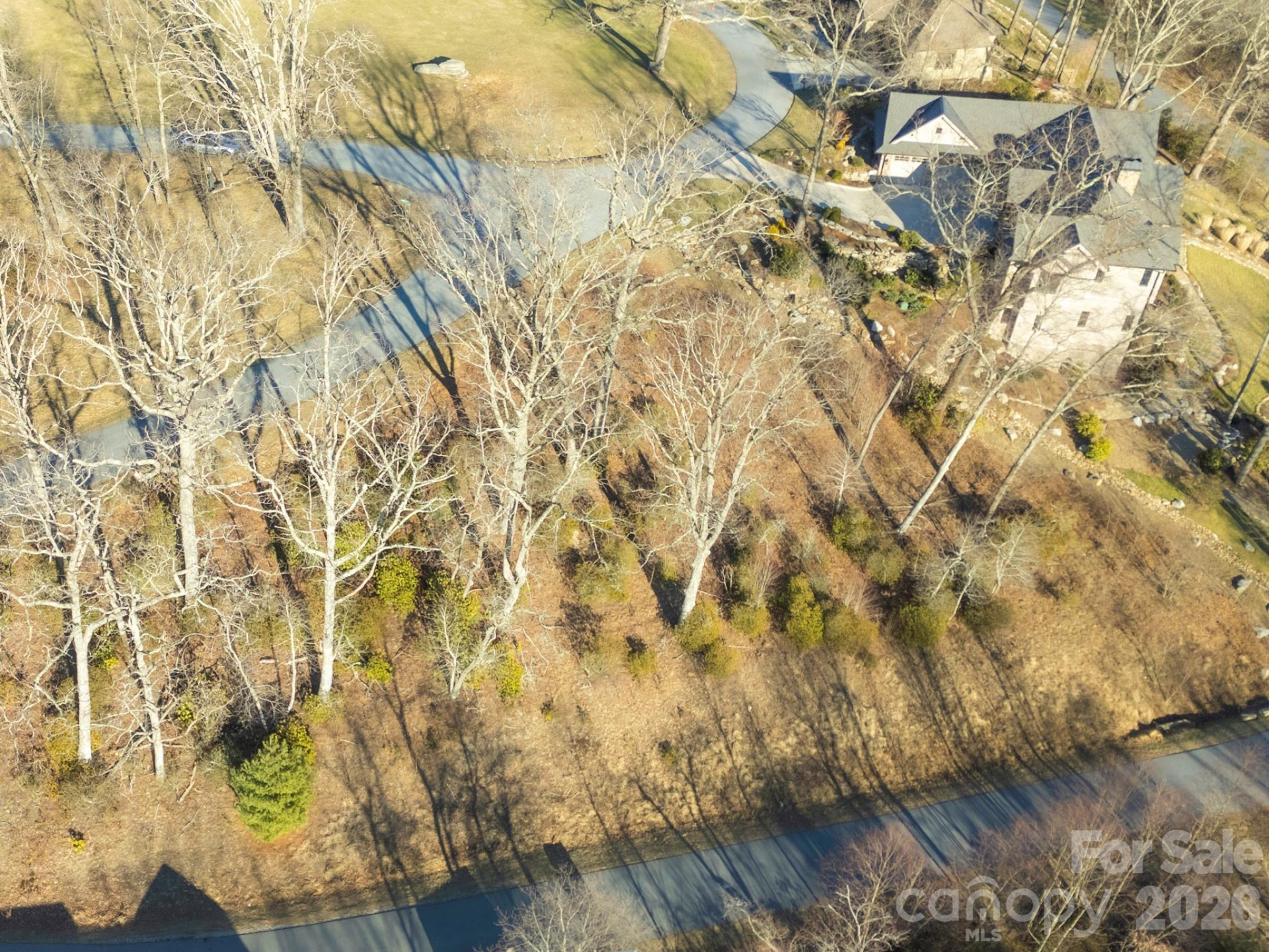 214 Summerset Drive - Photo 4