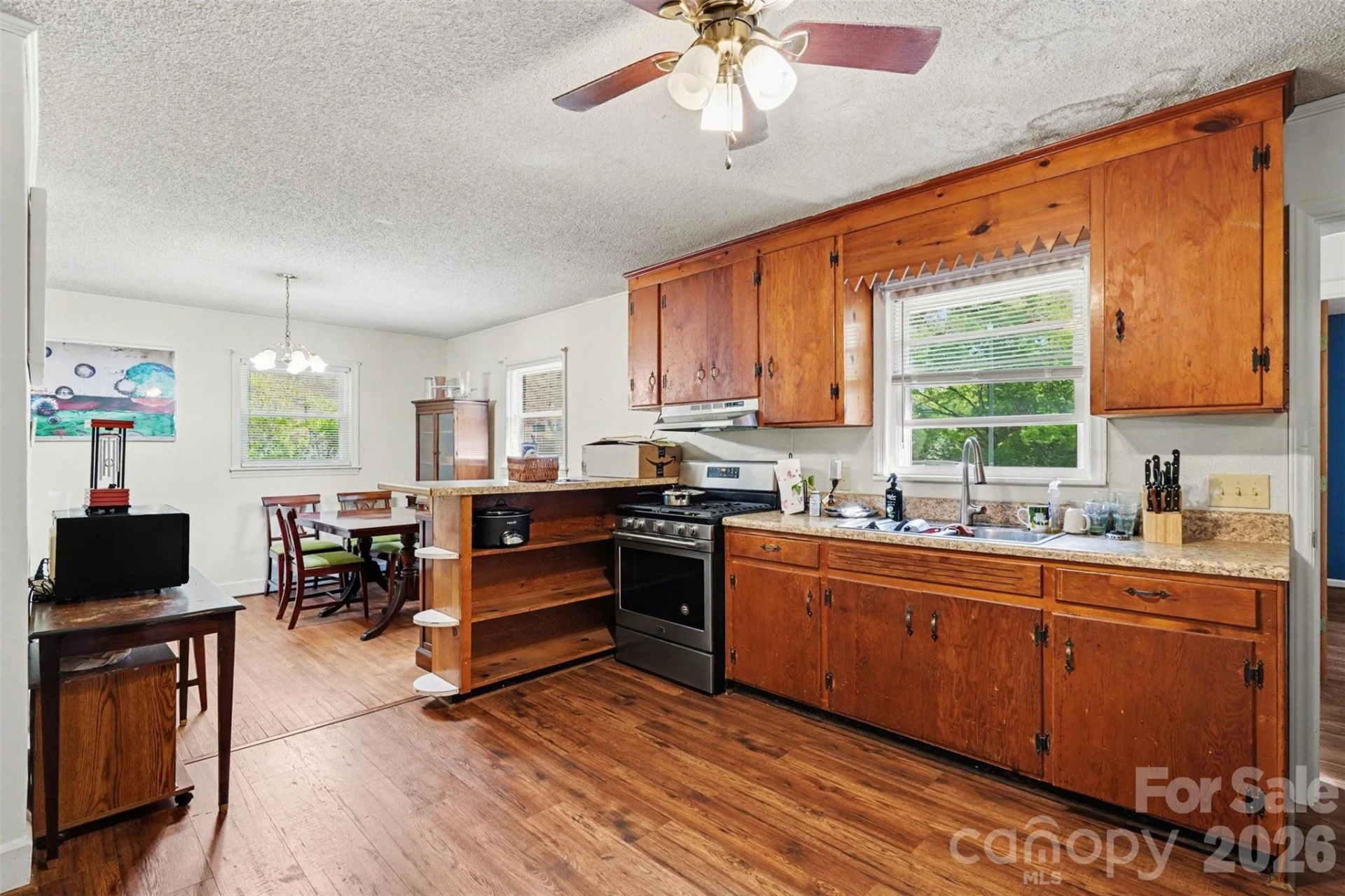 831 Maurice Street - Photo 4
