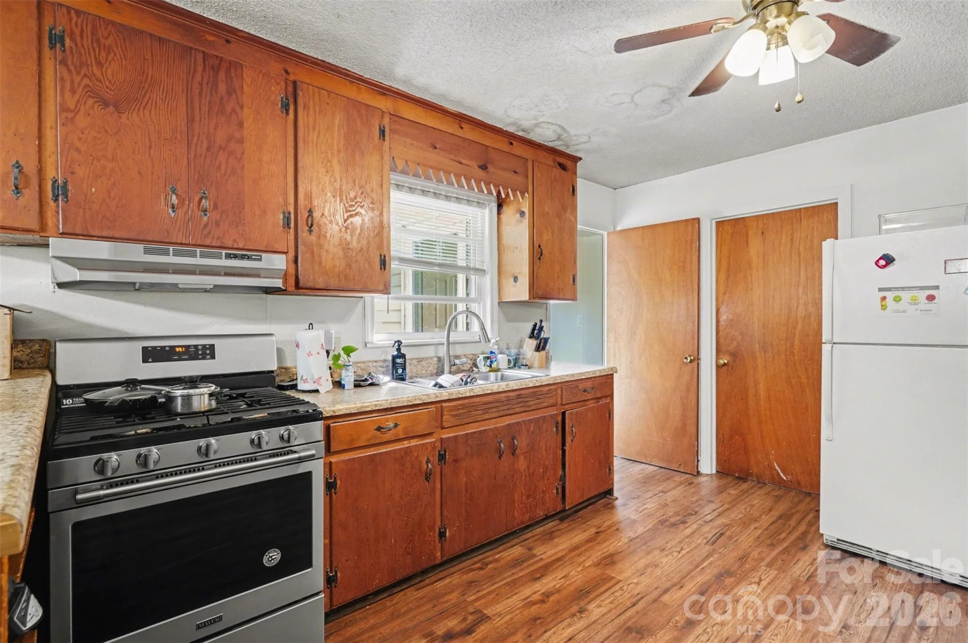 831 Maurice Street - Photo 39