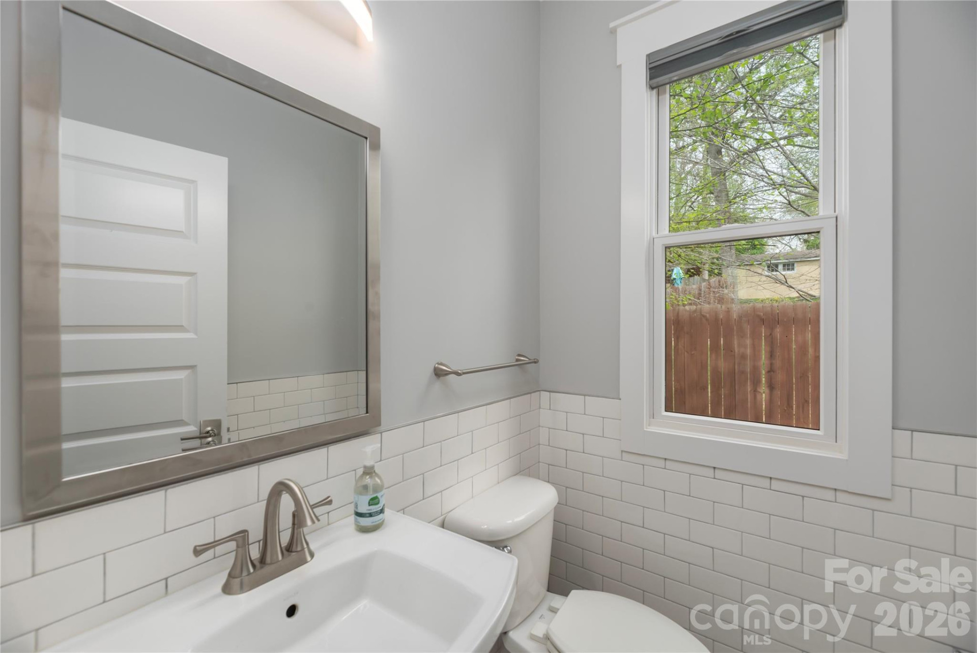 135 Salola Street - Photo 13