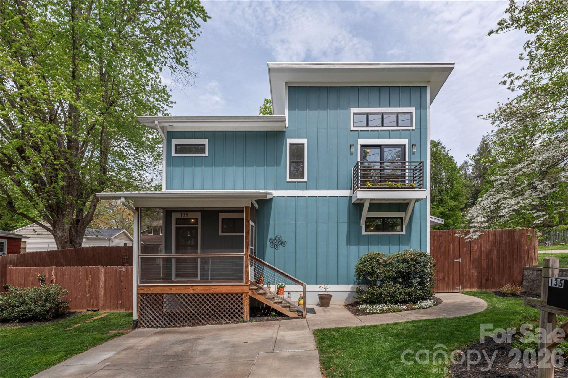 135 Salola Street - Photo 3