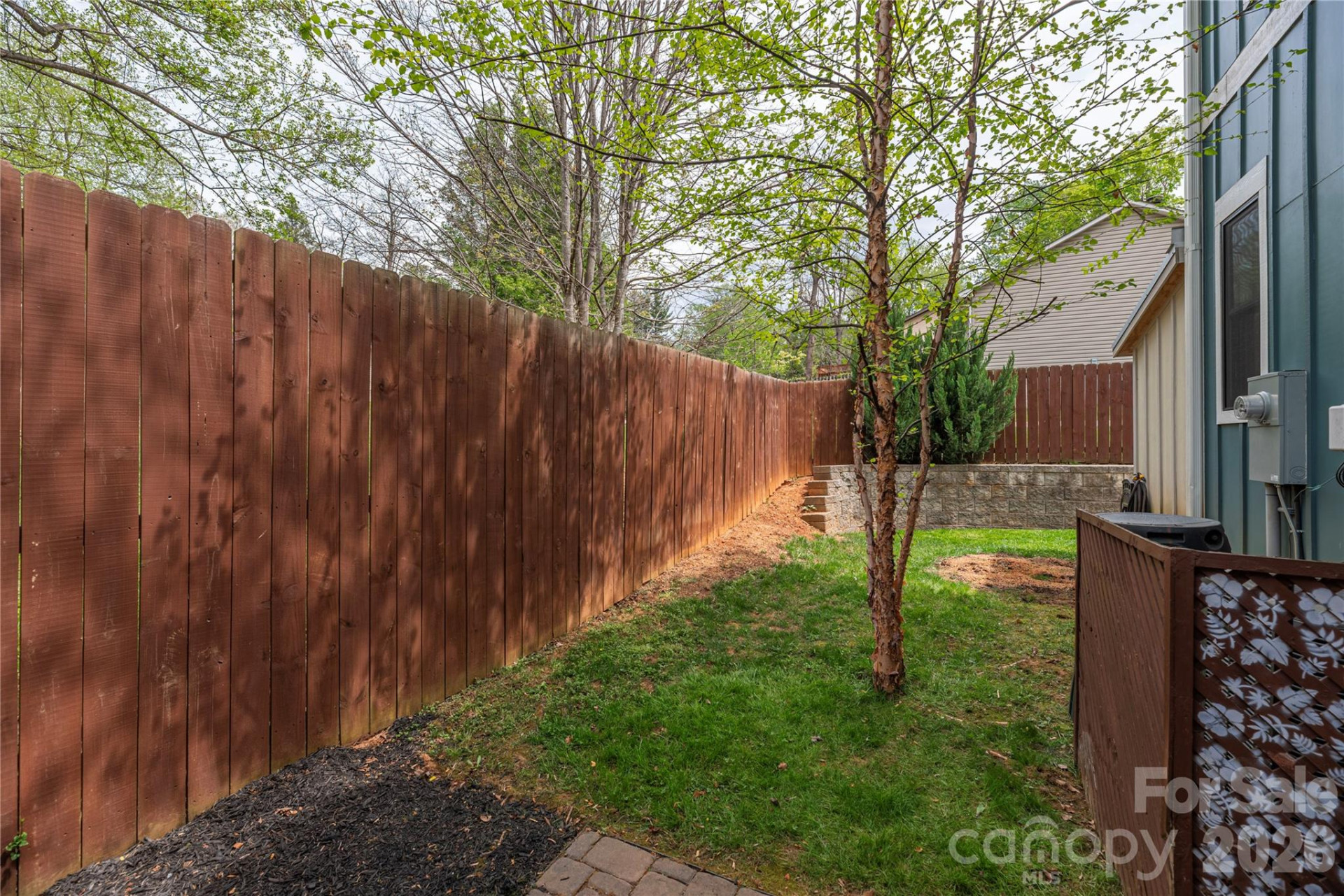 135 Salola Street - Photo 25