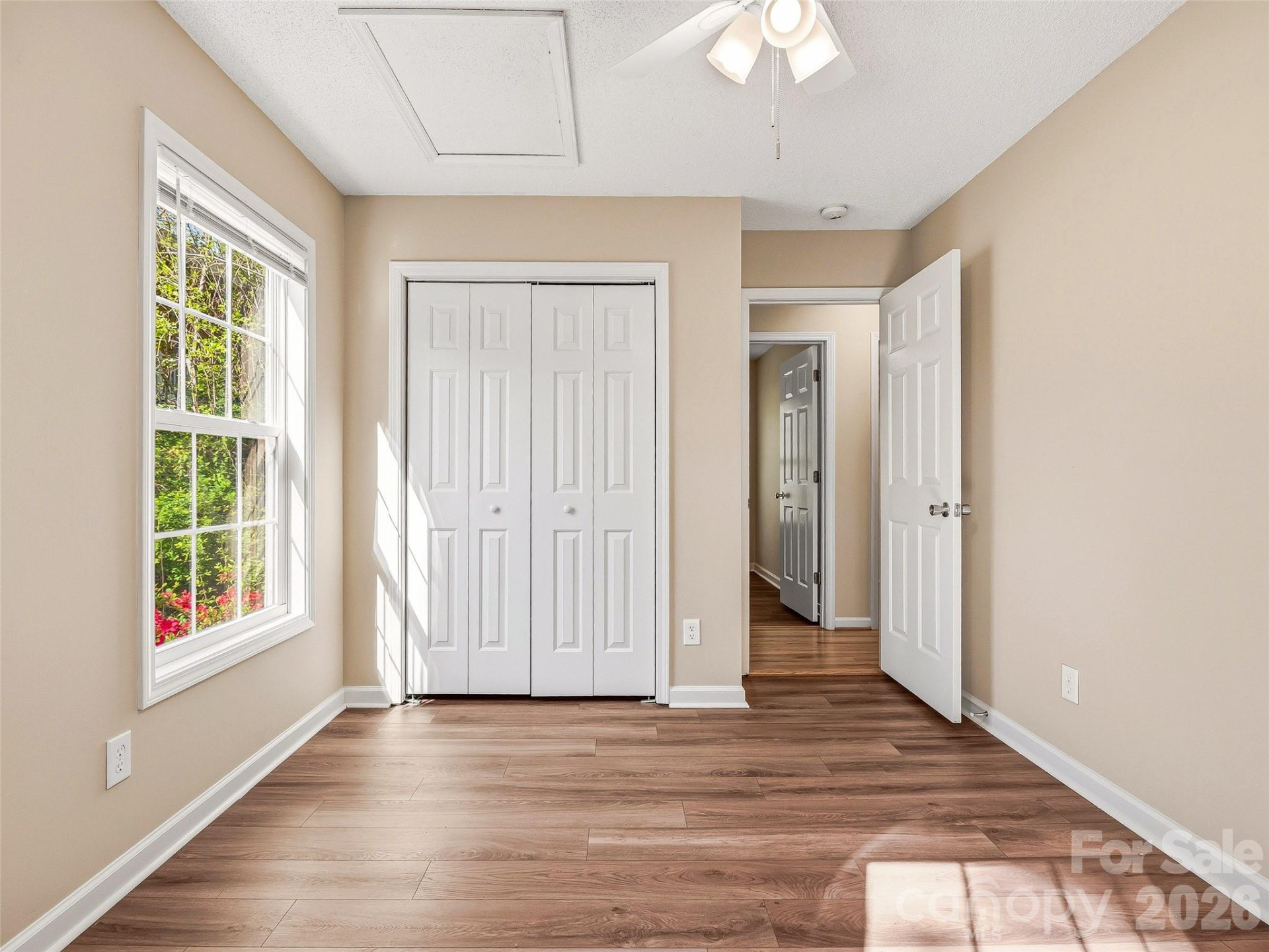 10 Lakewood Drive - Photo 18