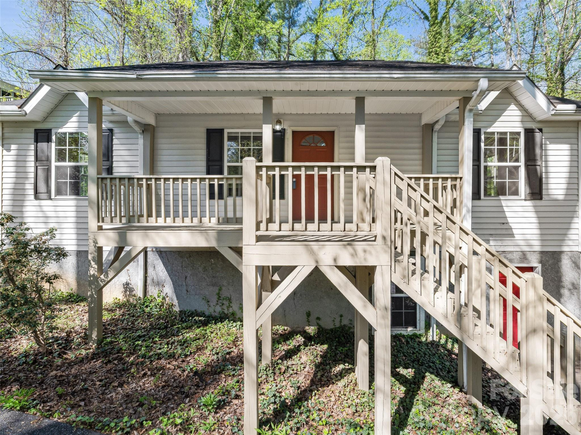 10 Lakewood Drive - Photo 4