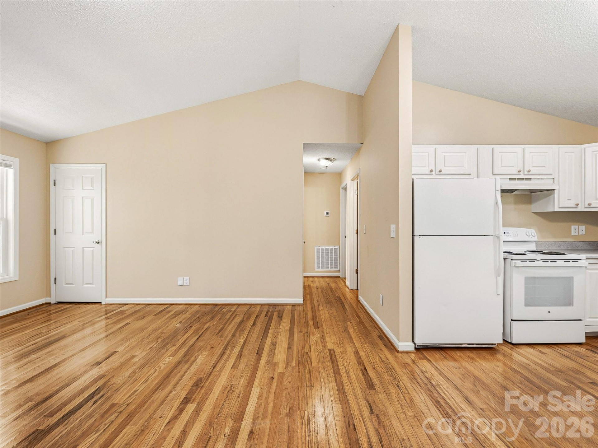 10 Lakewood Drive - Photo 8