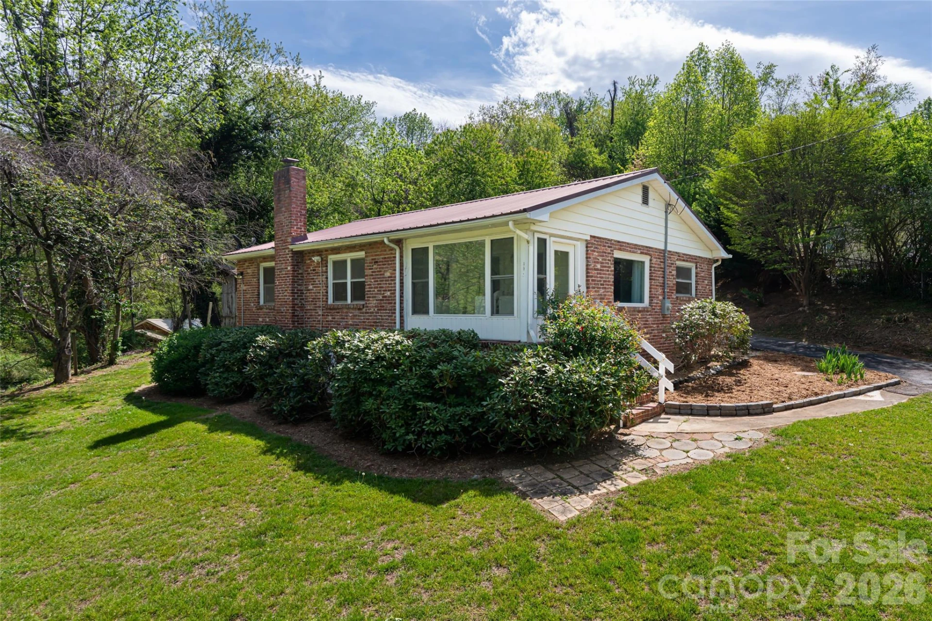 20 Clarendon Avenue