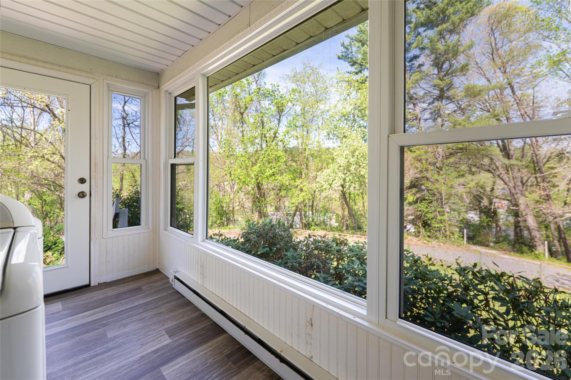 20 Clarendon Avenue - Photo 10