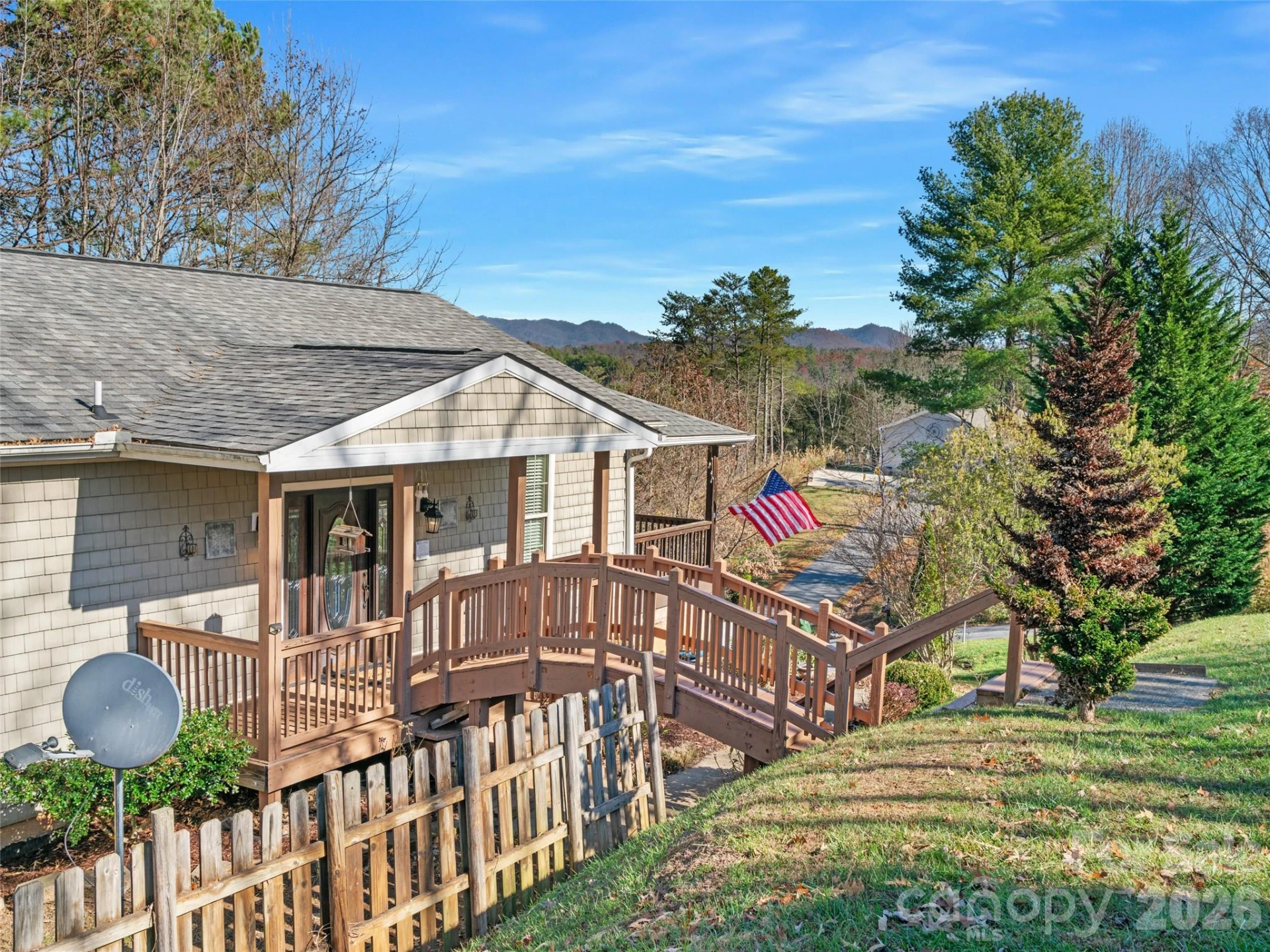 16 Sunny Lane - Photo 2