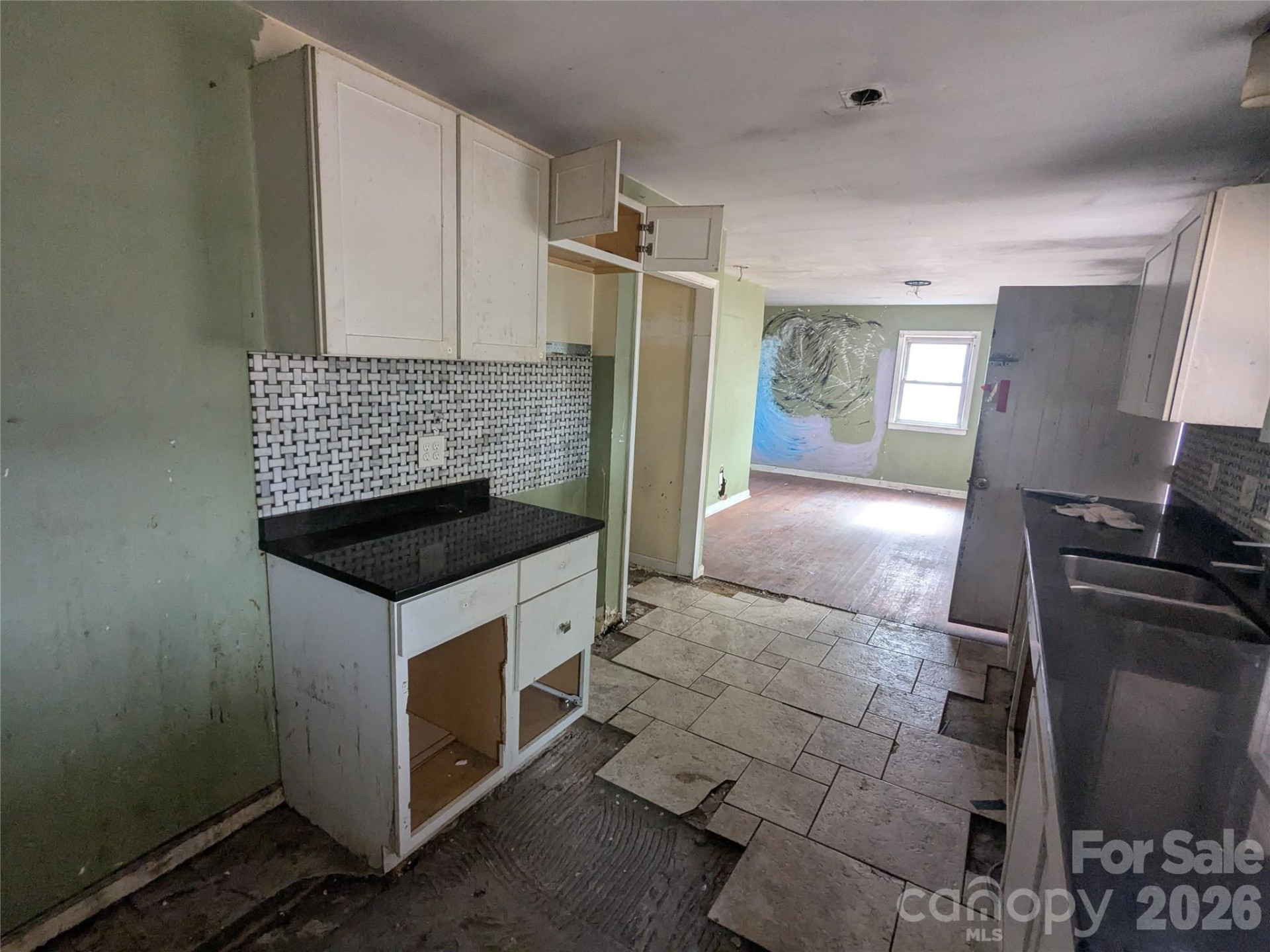 379 Oakview Park Road - Photo 5