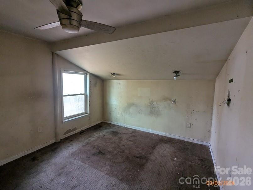 379 Oakview Park Road - Photo 8