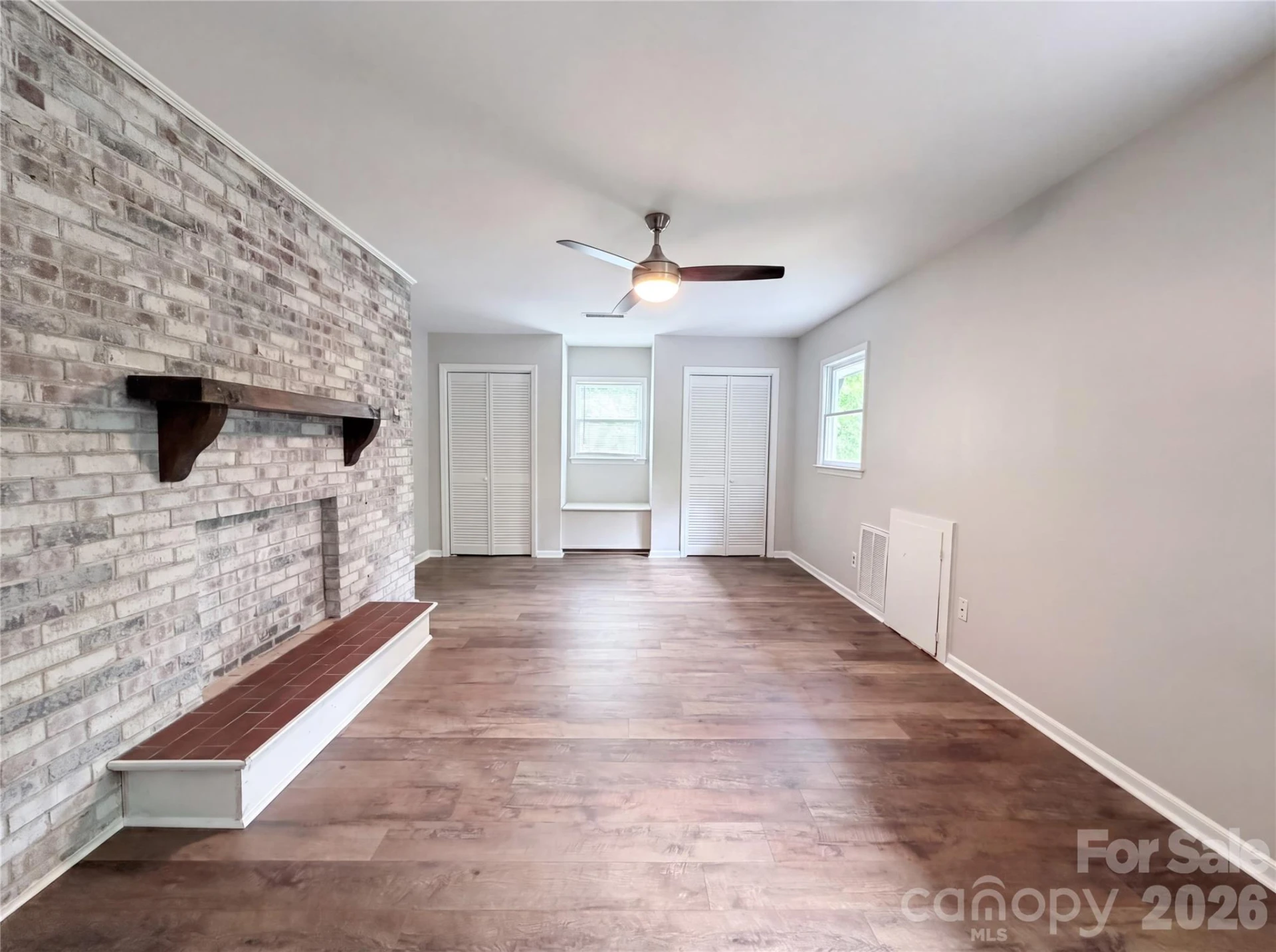 706 Crescent Drive - Photo 11
