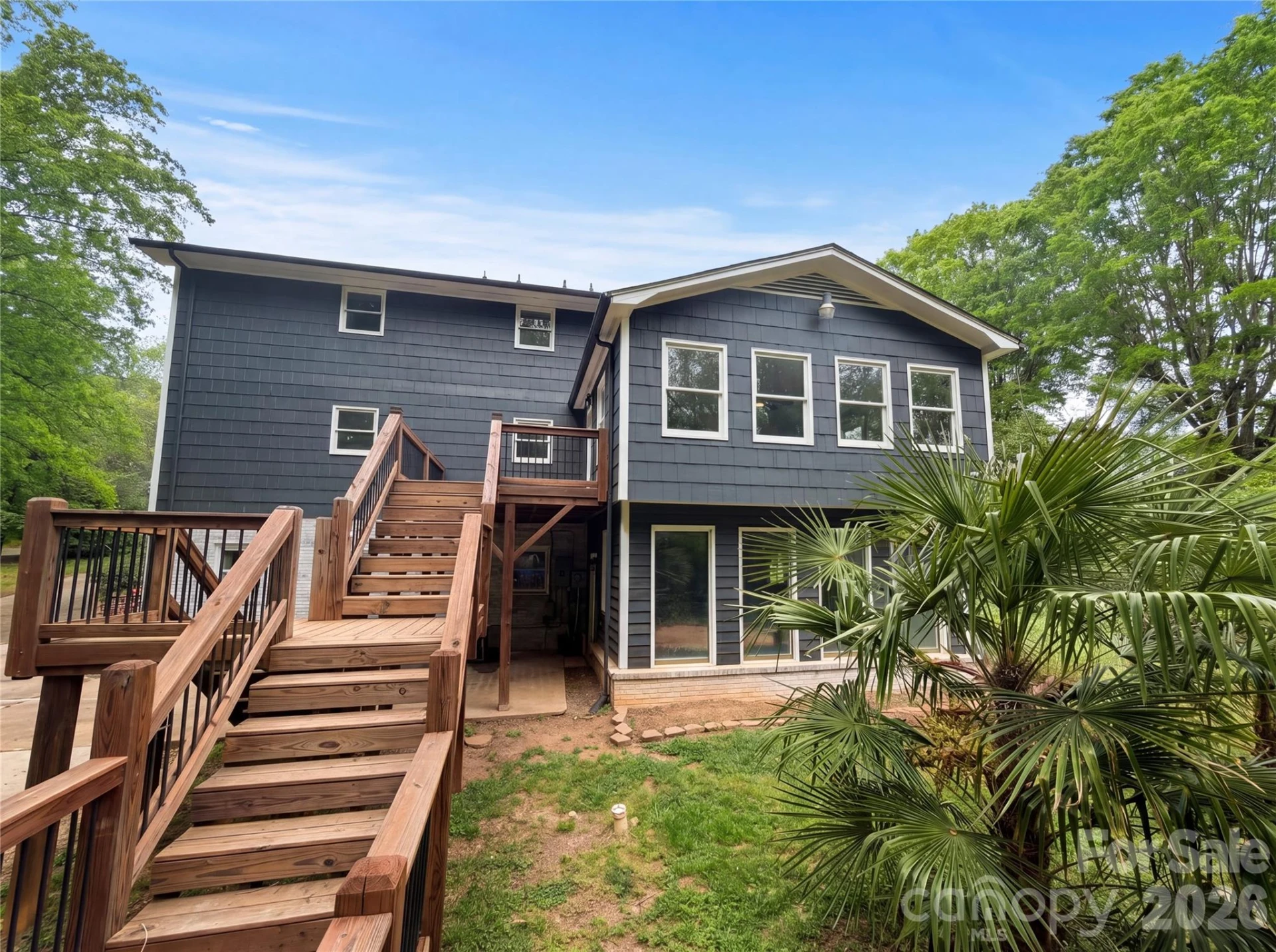 706 Crescent Drive - Photo 5