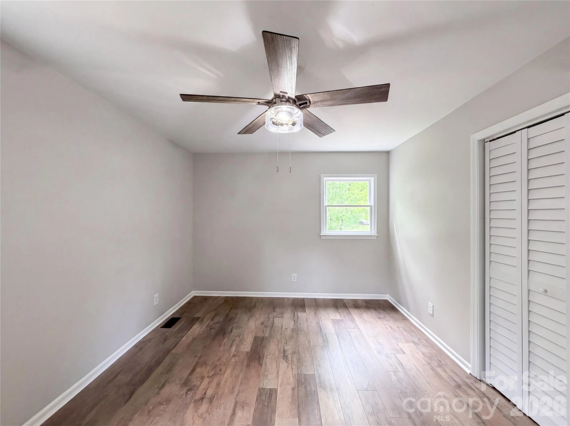 706 Crescent Drive - Photo 6