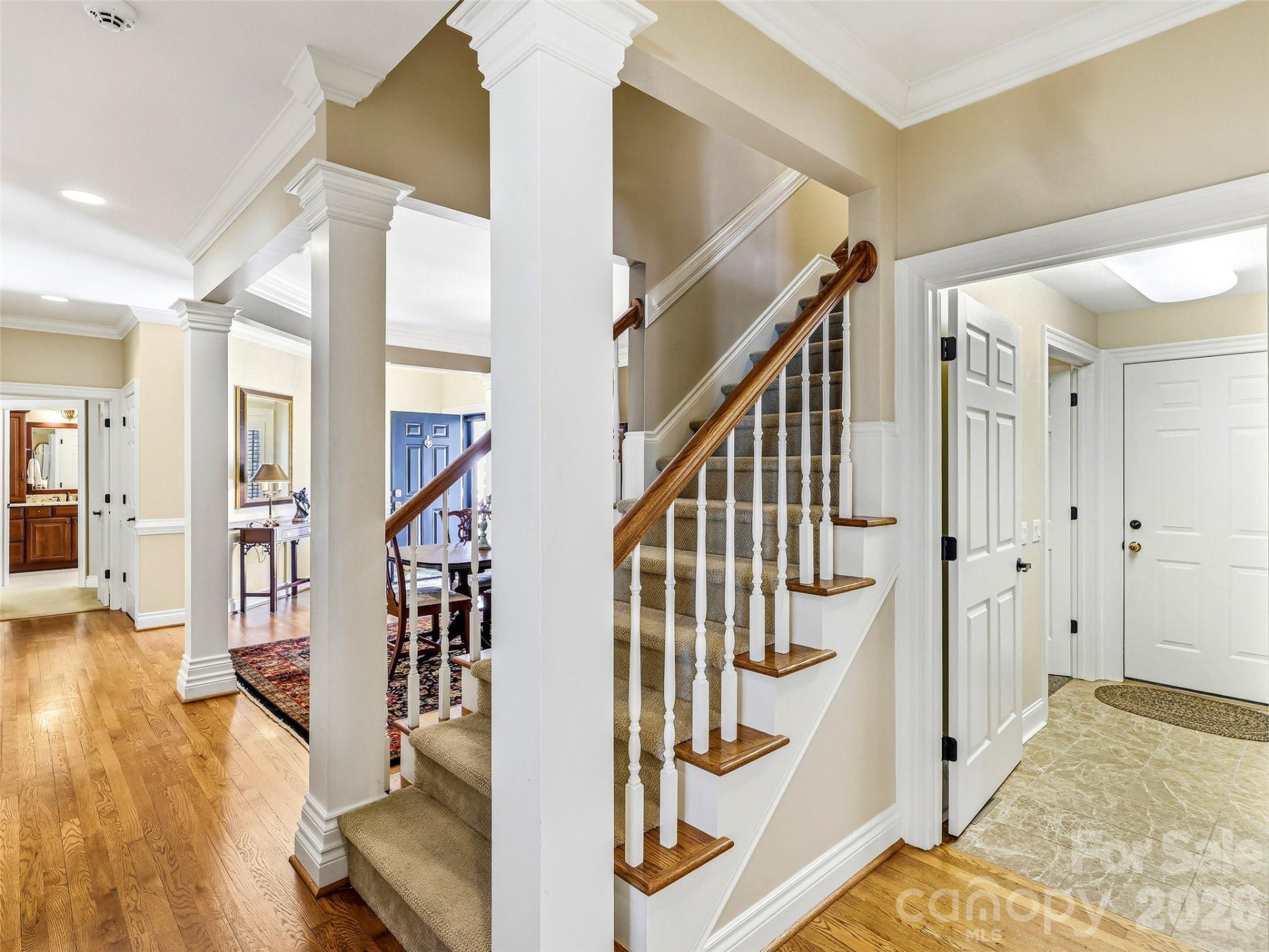 33 Tiverton Lane - Photo 32