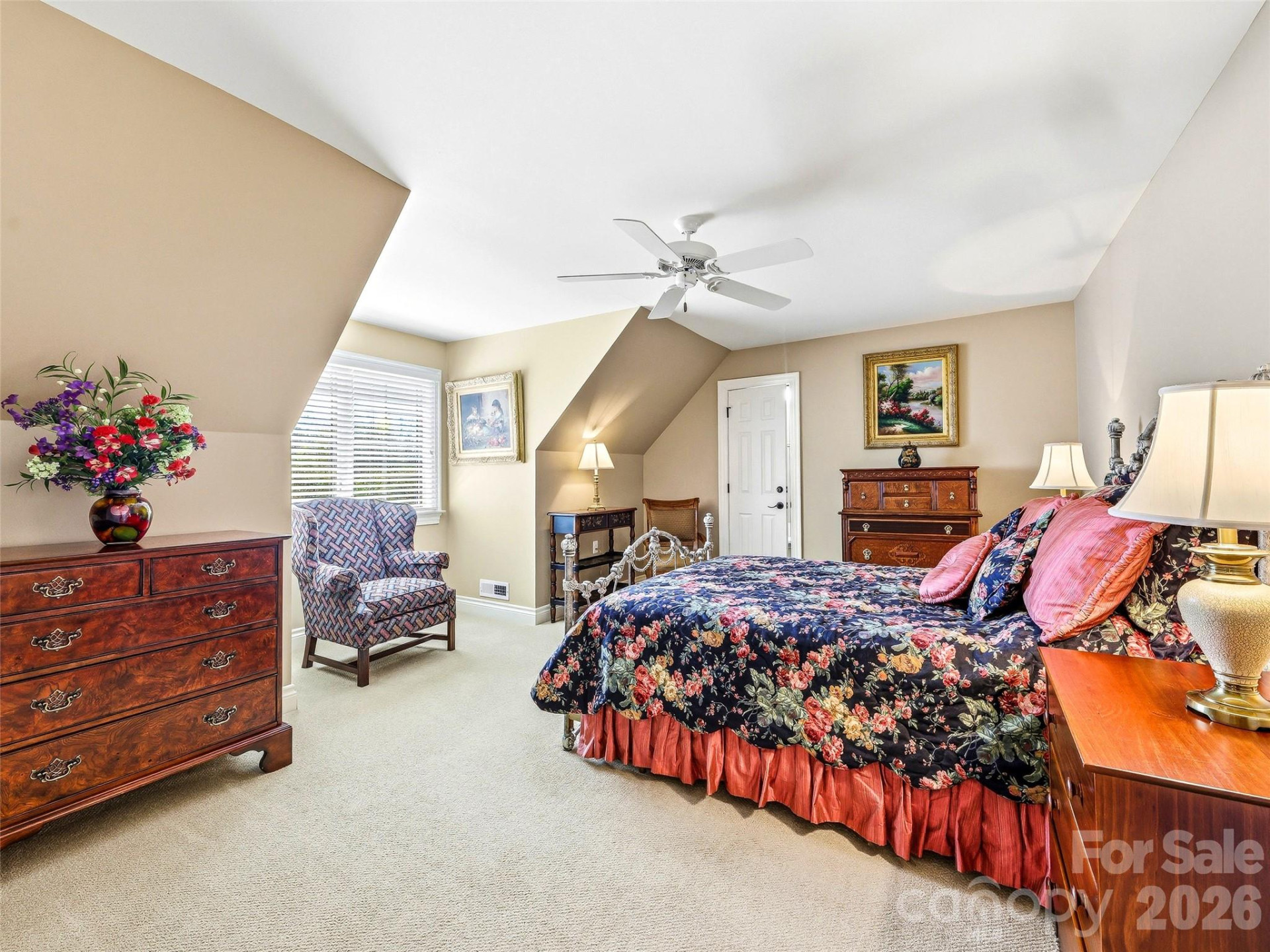 33 Tiverton Lane - Photo 35