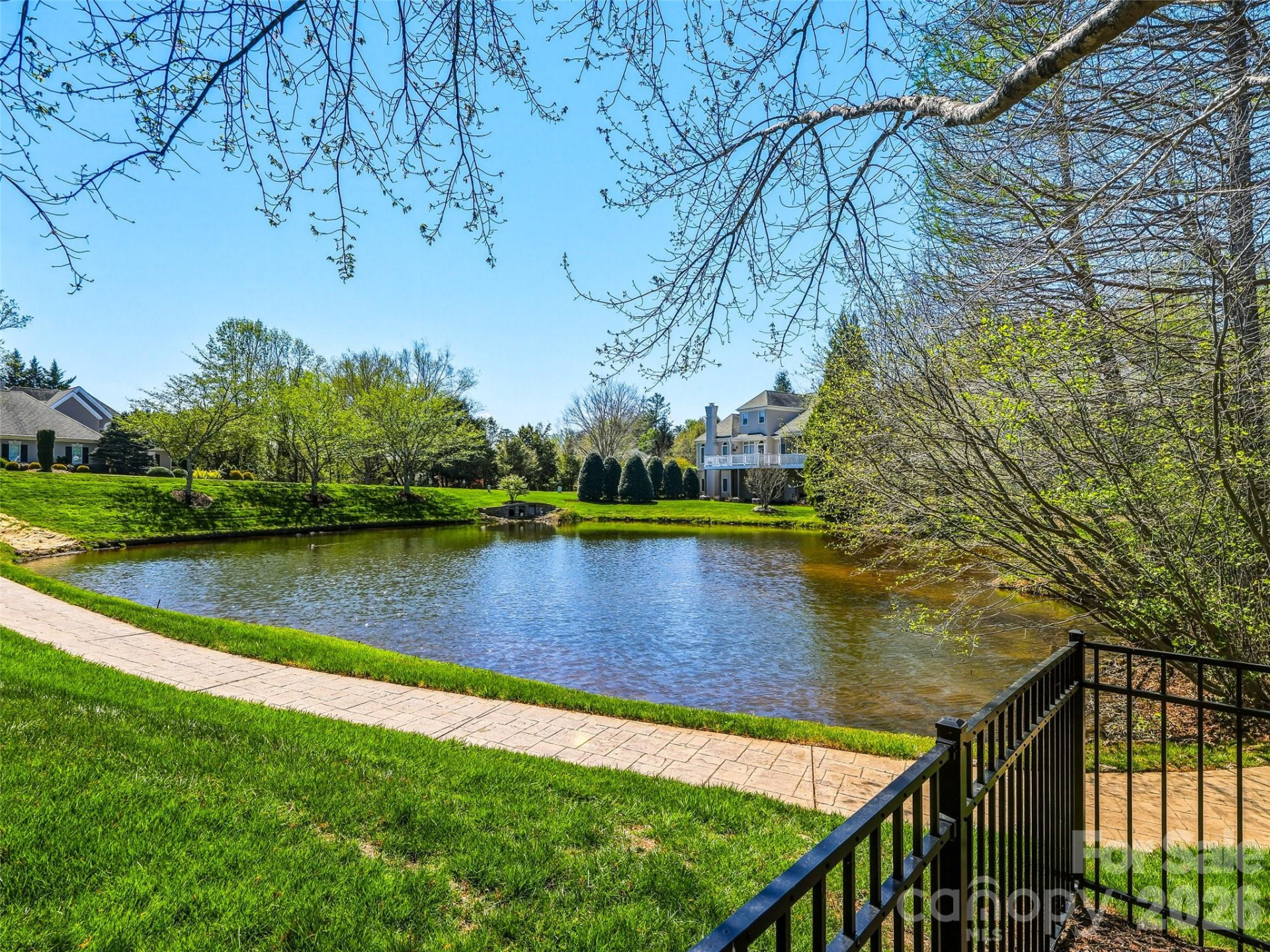 33 Tiverton Lane - Photo 44