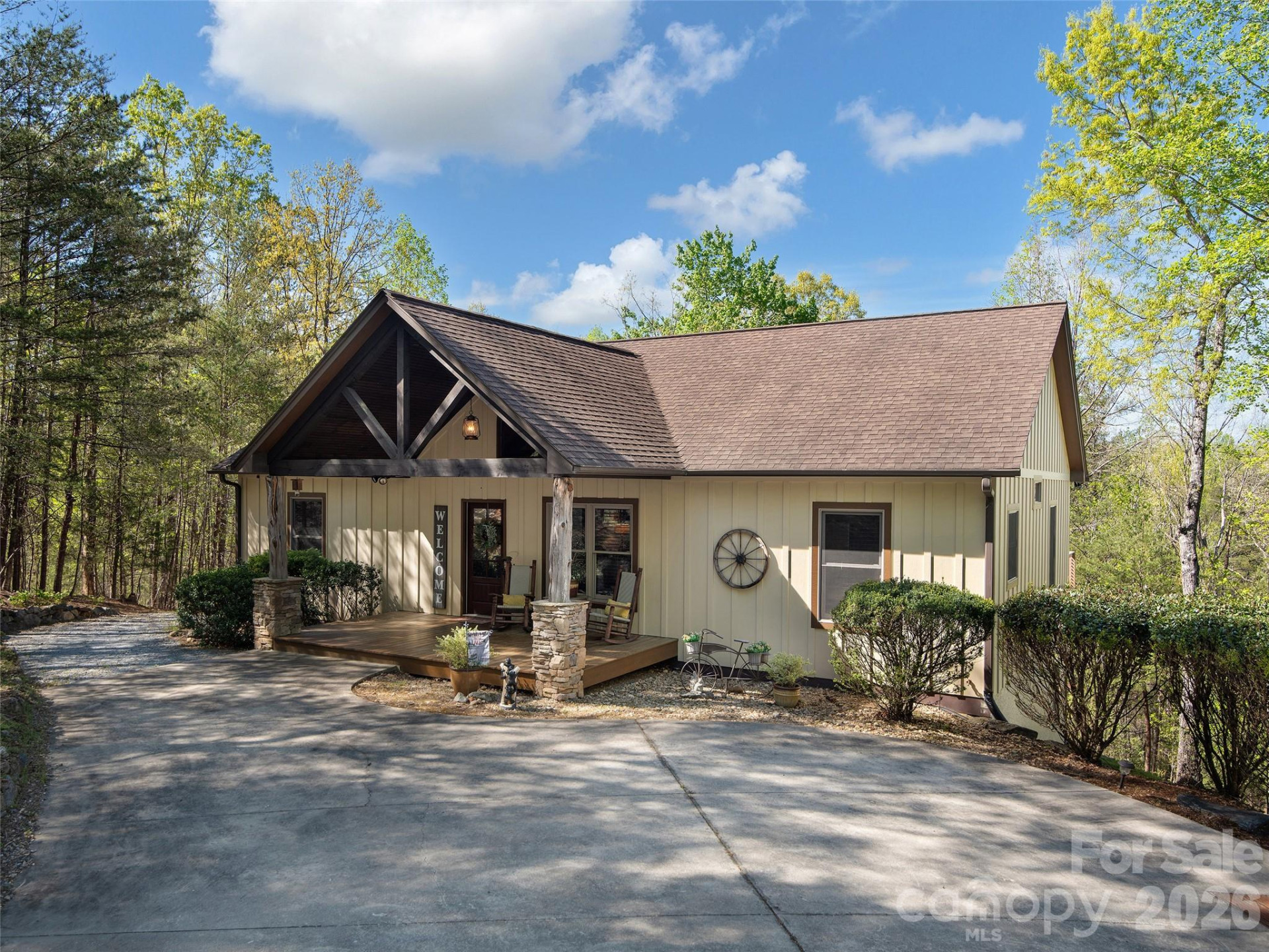 308 North Coast Drive - Photo 2