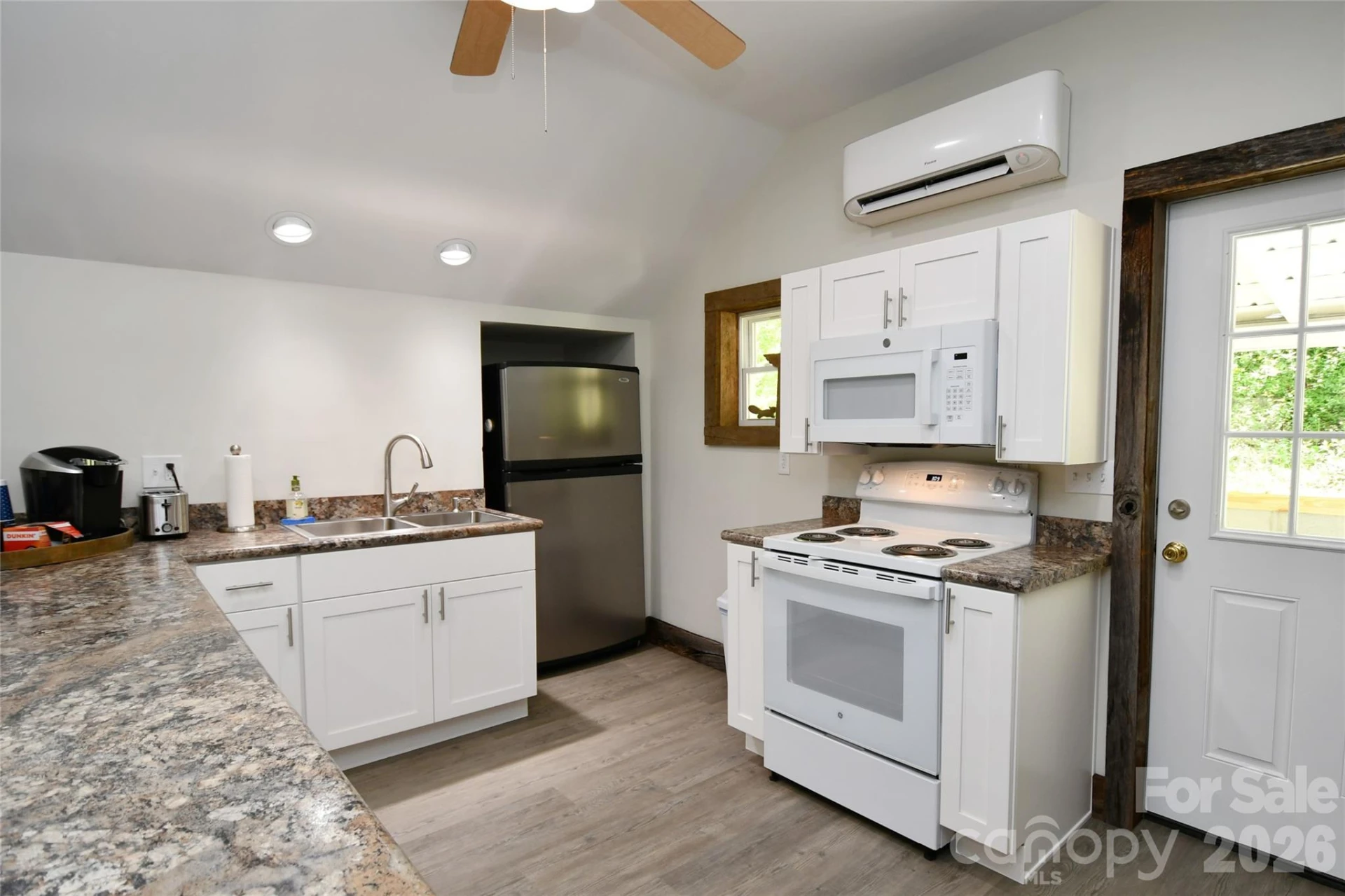 2180 Pigeon Roost Road - Photo 15