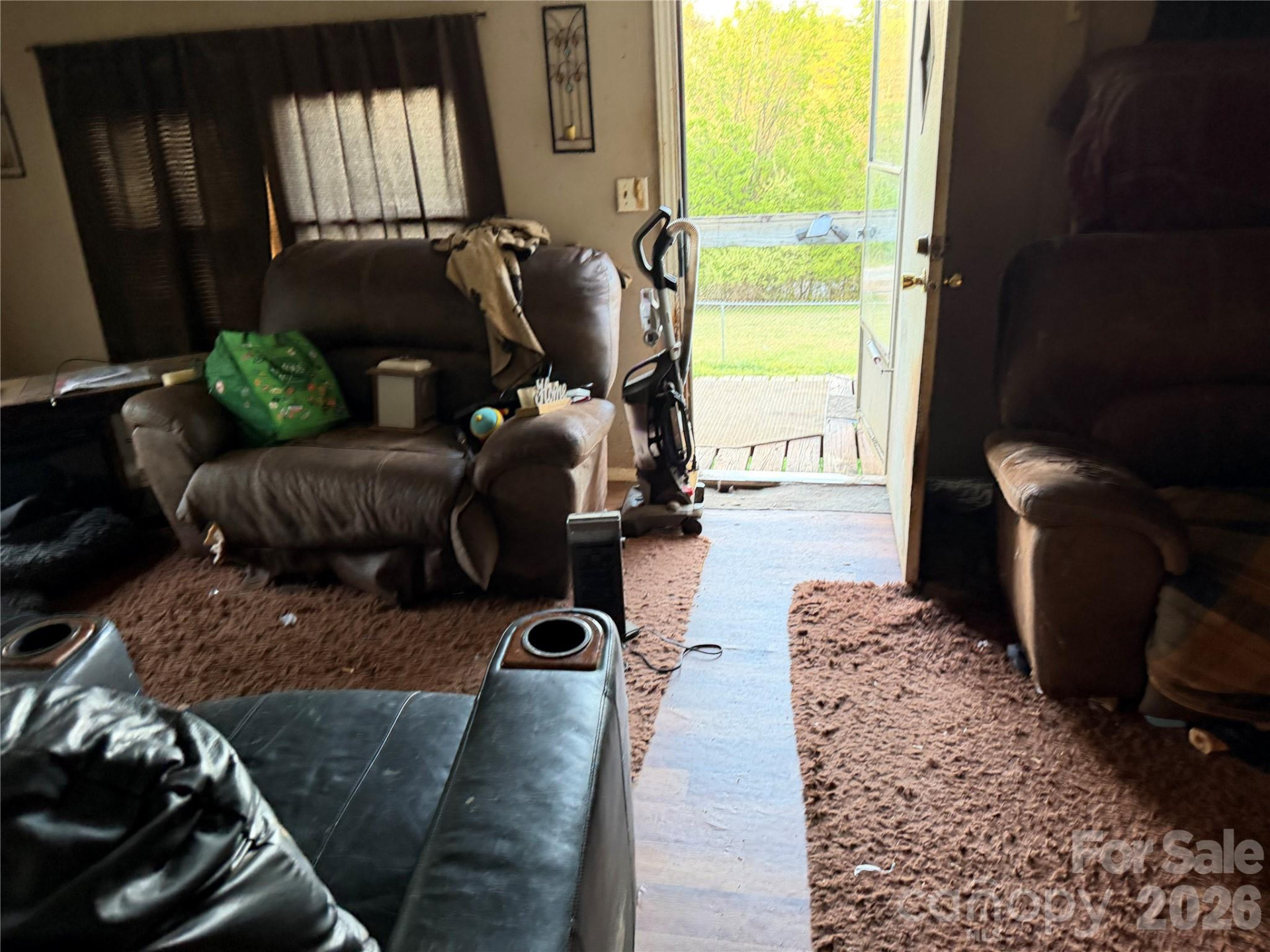 839 Paradise Circle - Photo 4