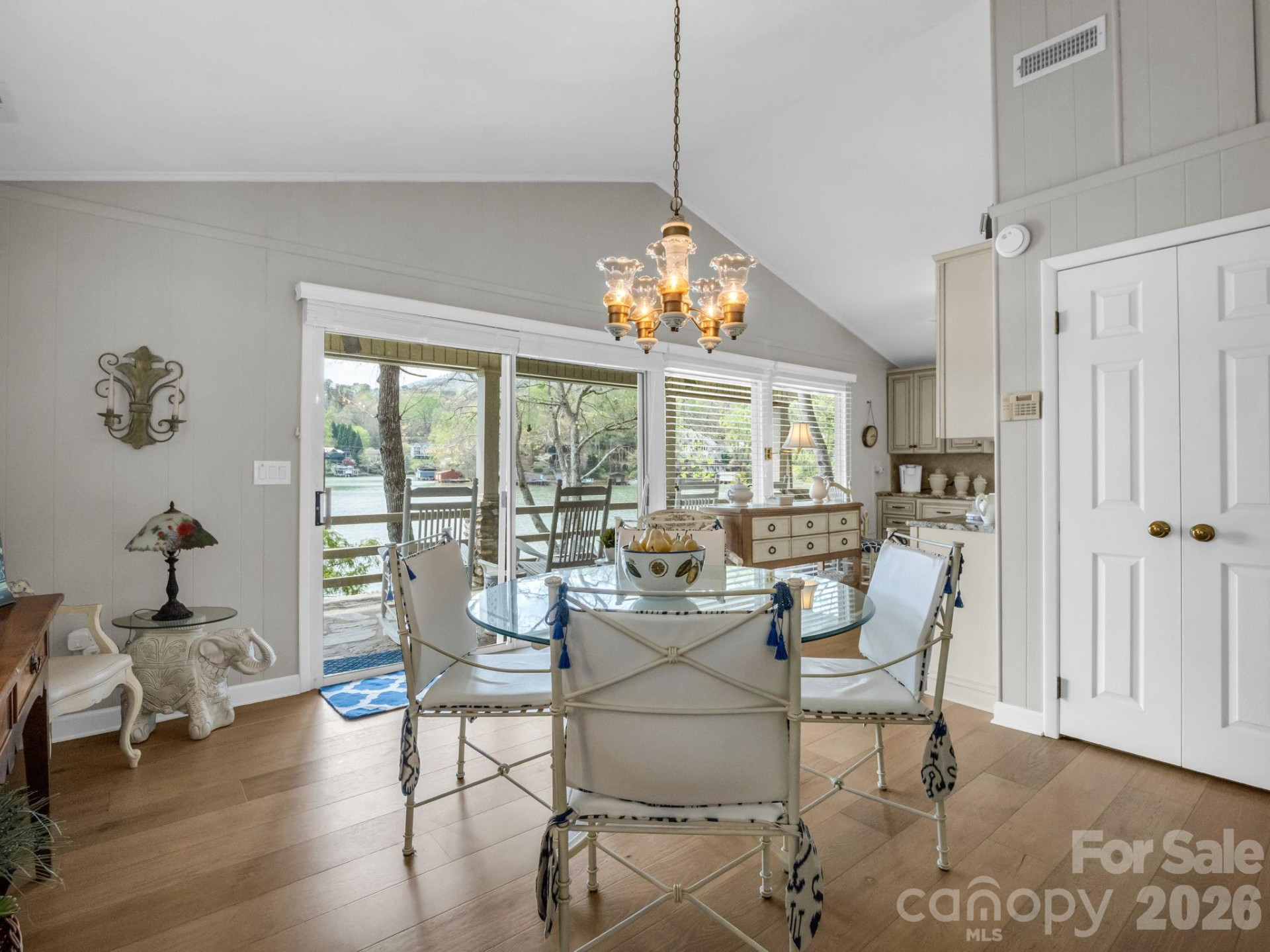 206 Lakeridge Road - Photo 12