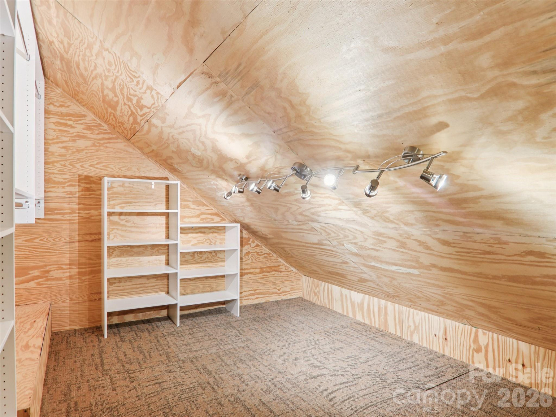 117 Apple Meadow Court - Photo 32