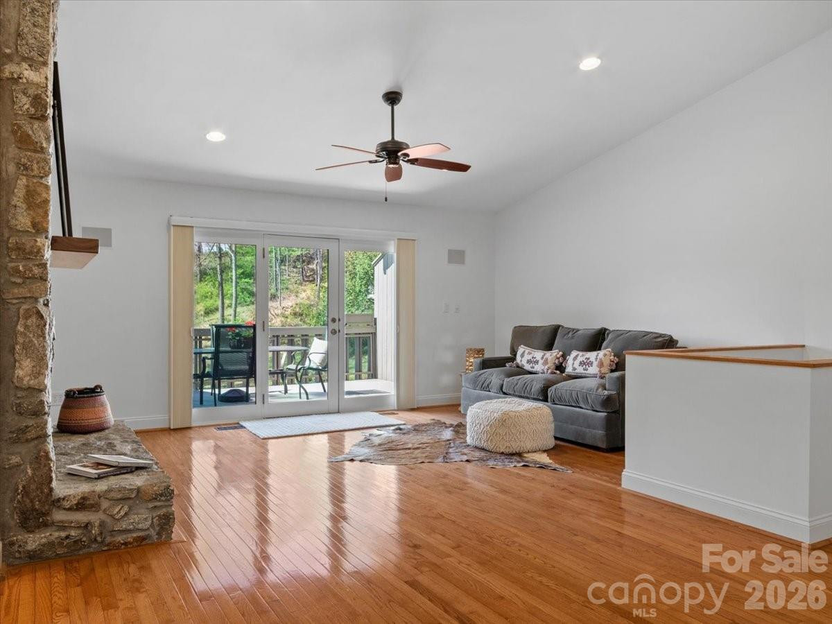 21 Ridge Terrace - Photo 3