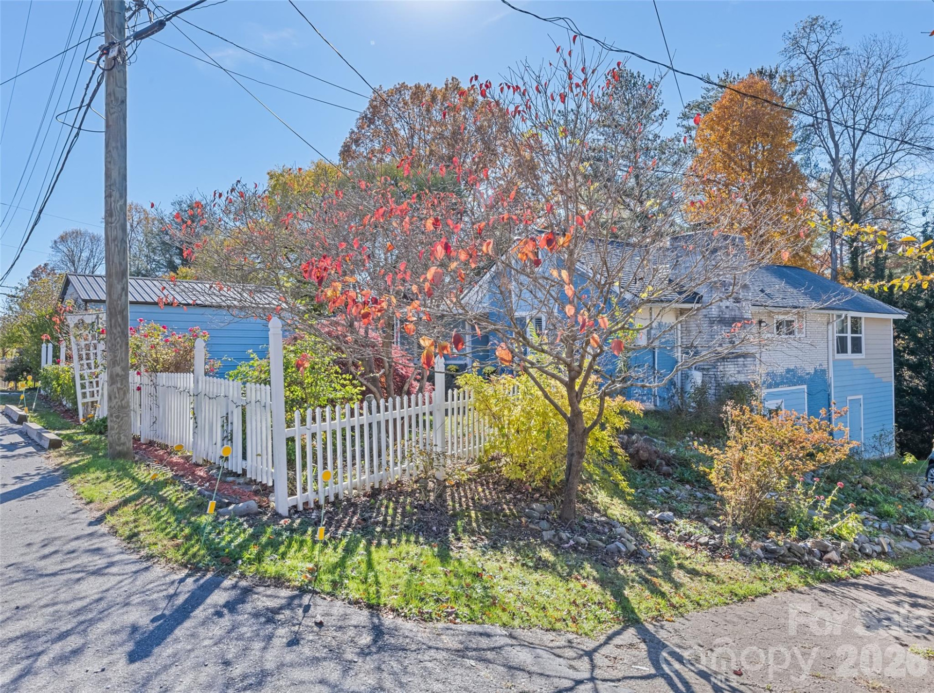 6 Chestnut Terrace - Photo 4