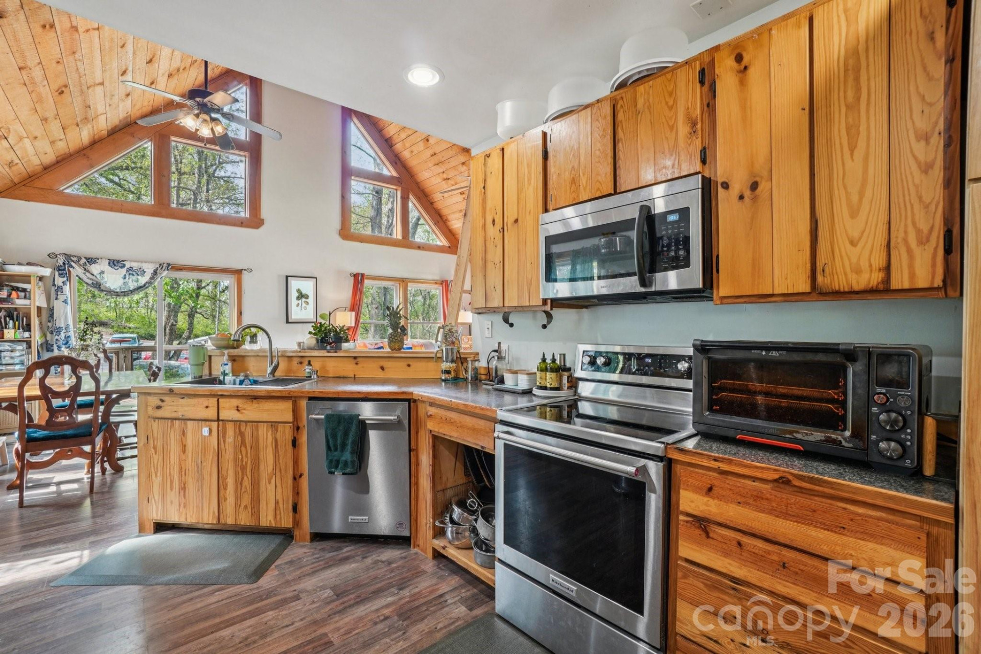 25 Moore Street - Photo 7