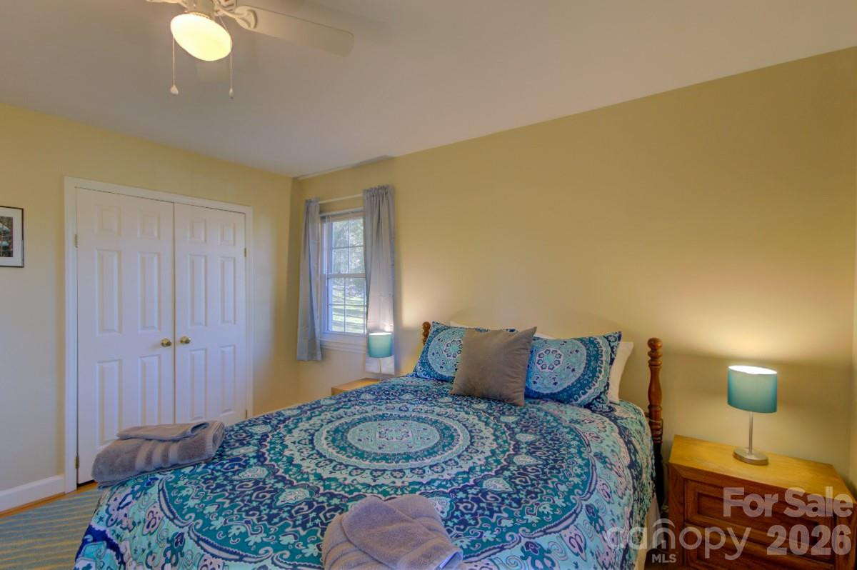 63 Montview Circle - Photo 16