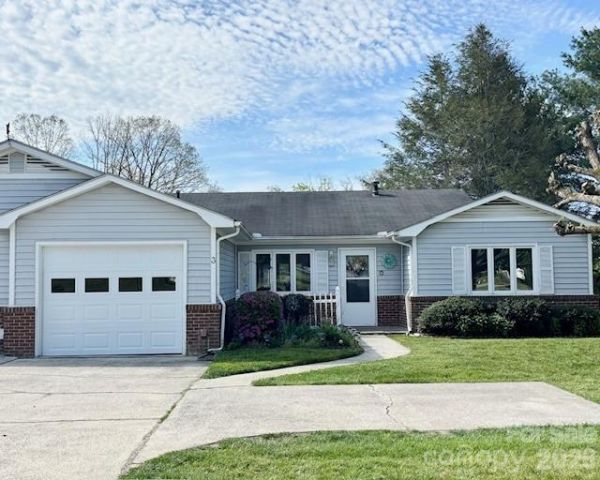 3 Wintry Drive, Hendersonville, NC, 28792