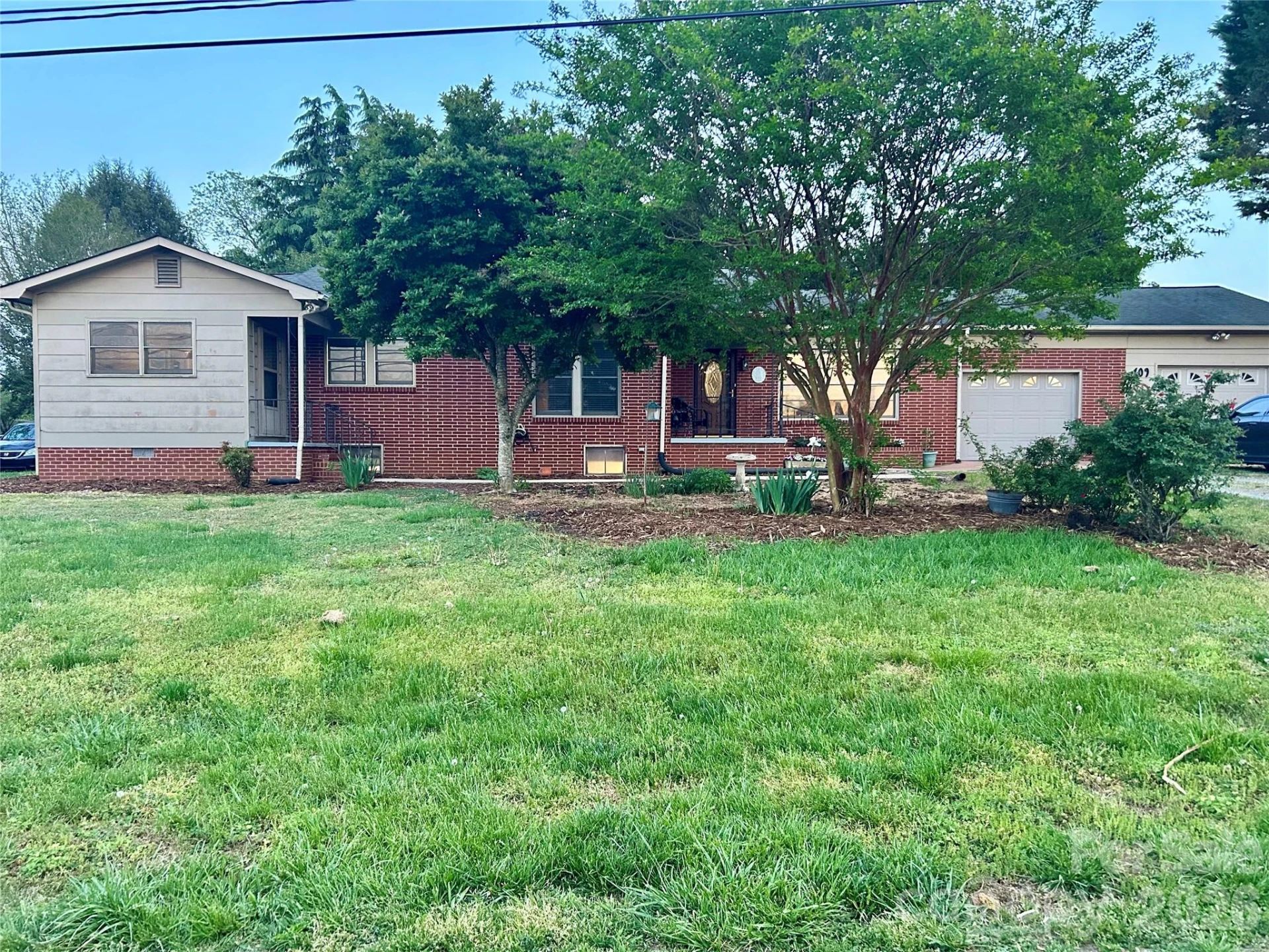 109 Air Park Drive