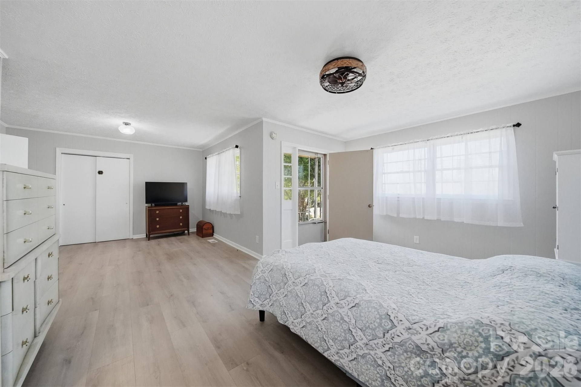 109 Air Park Drive - Photo 16