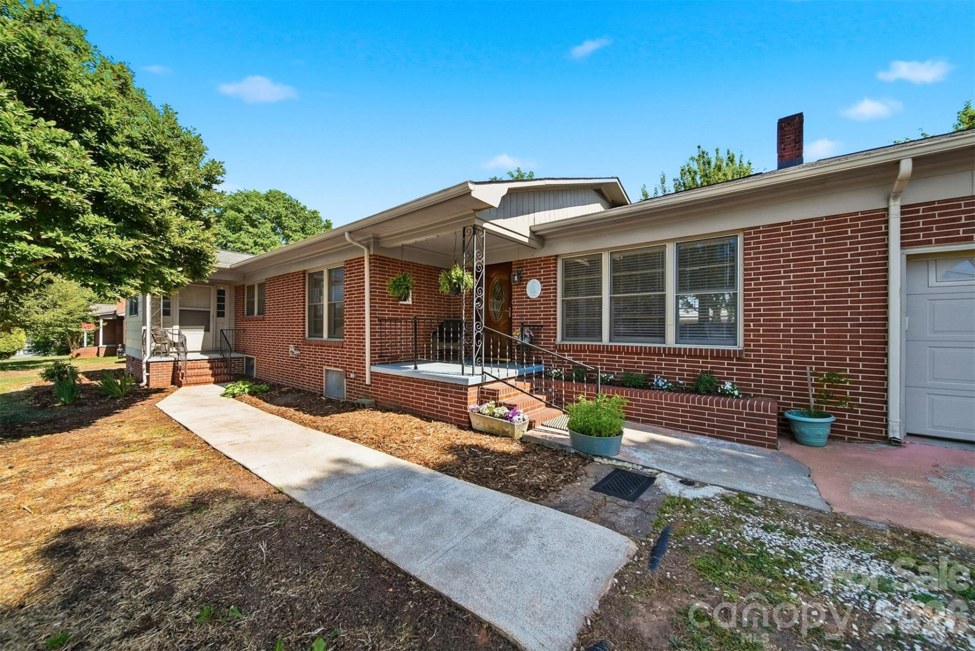 109 Air Park Drive - Photo 3