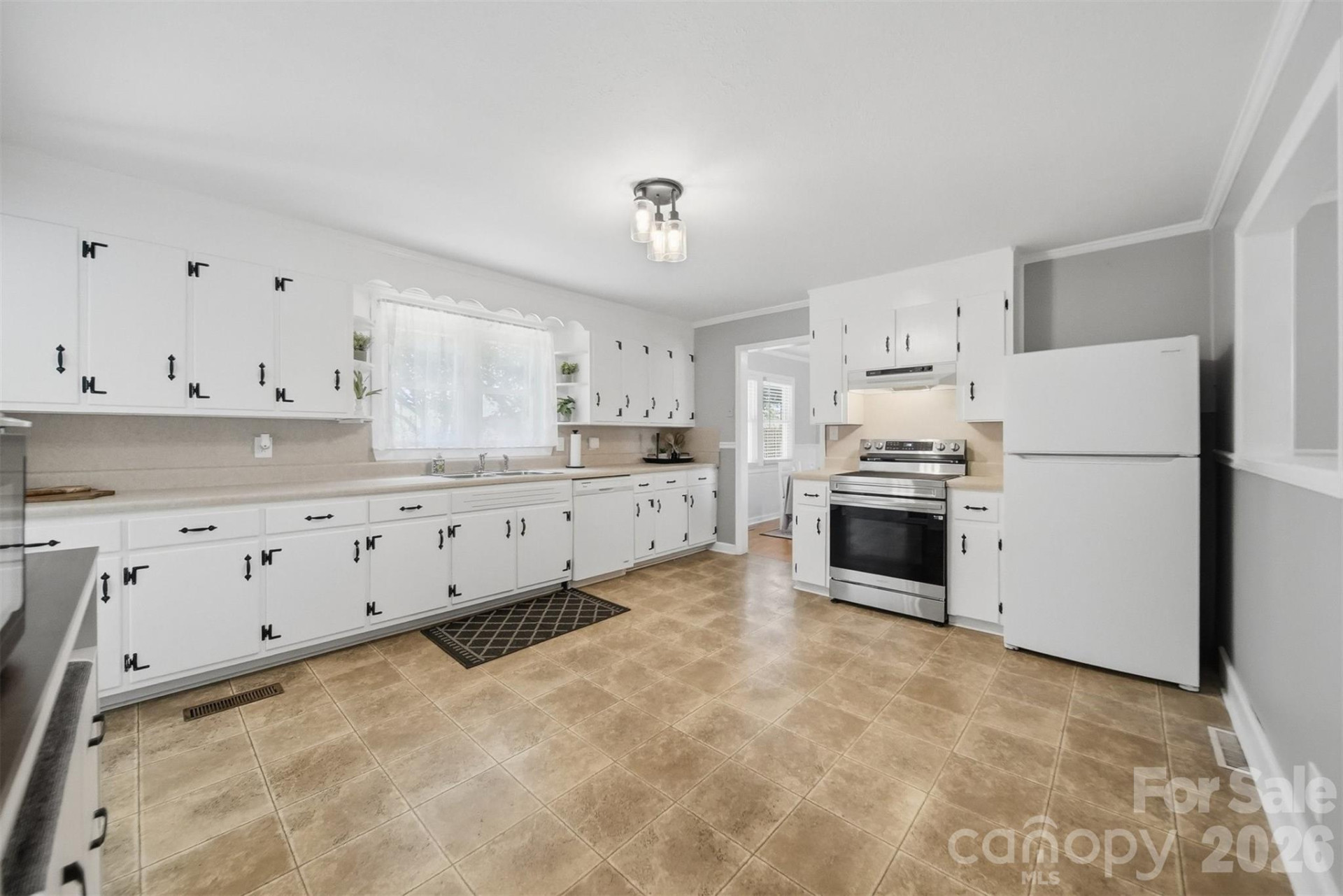 109 Air Park Drive - Photo 10