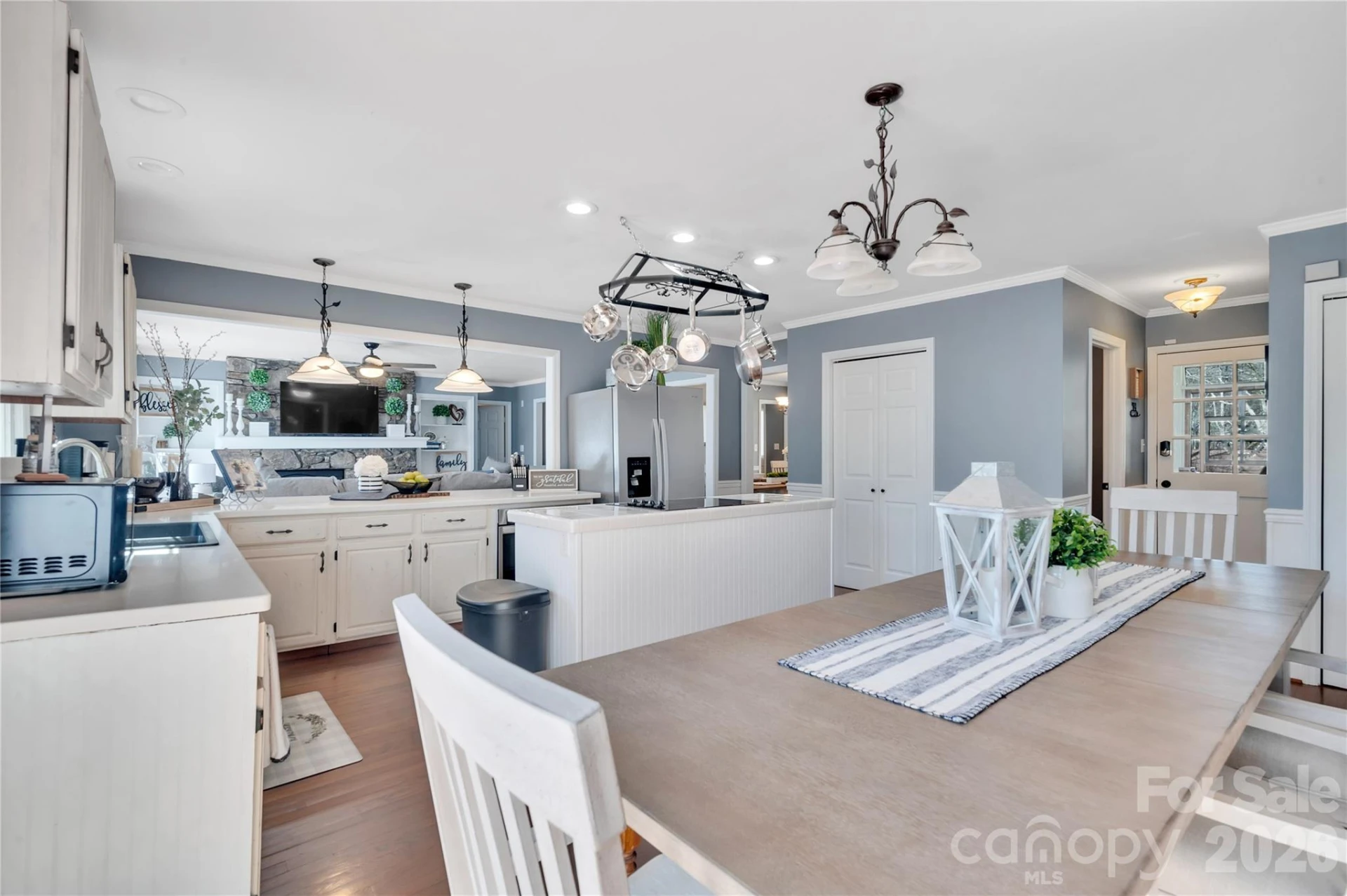 10 High Meadows Drive - Photo 3