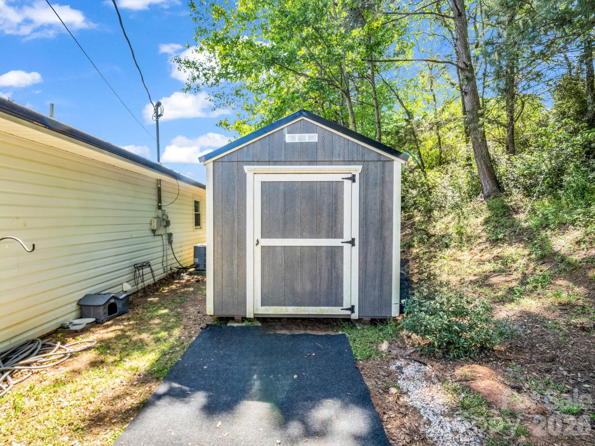 131 Winchester Drive - Photo 19