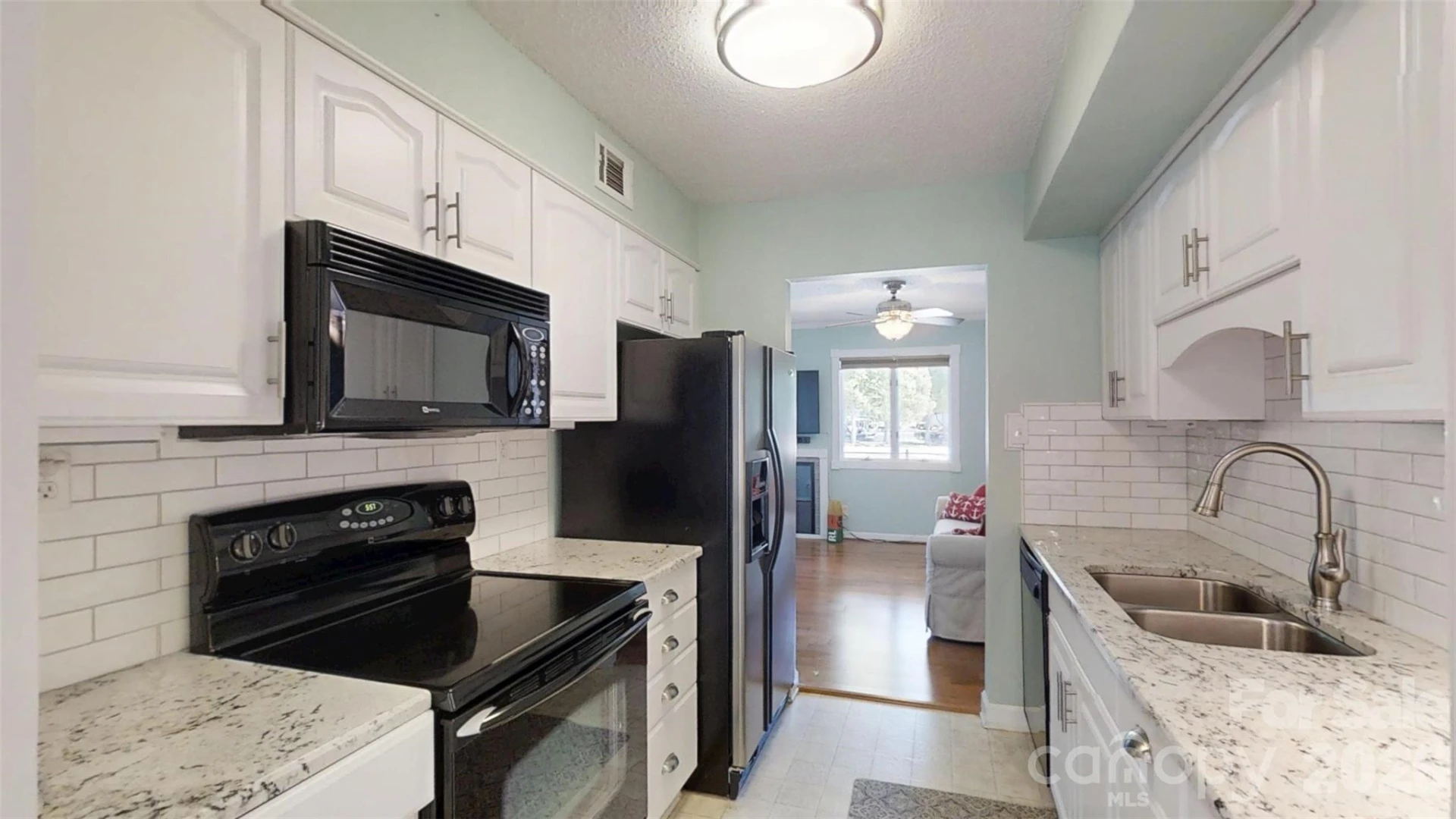 7962 Westcape Drive - Photo 14