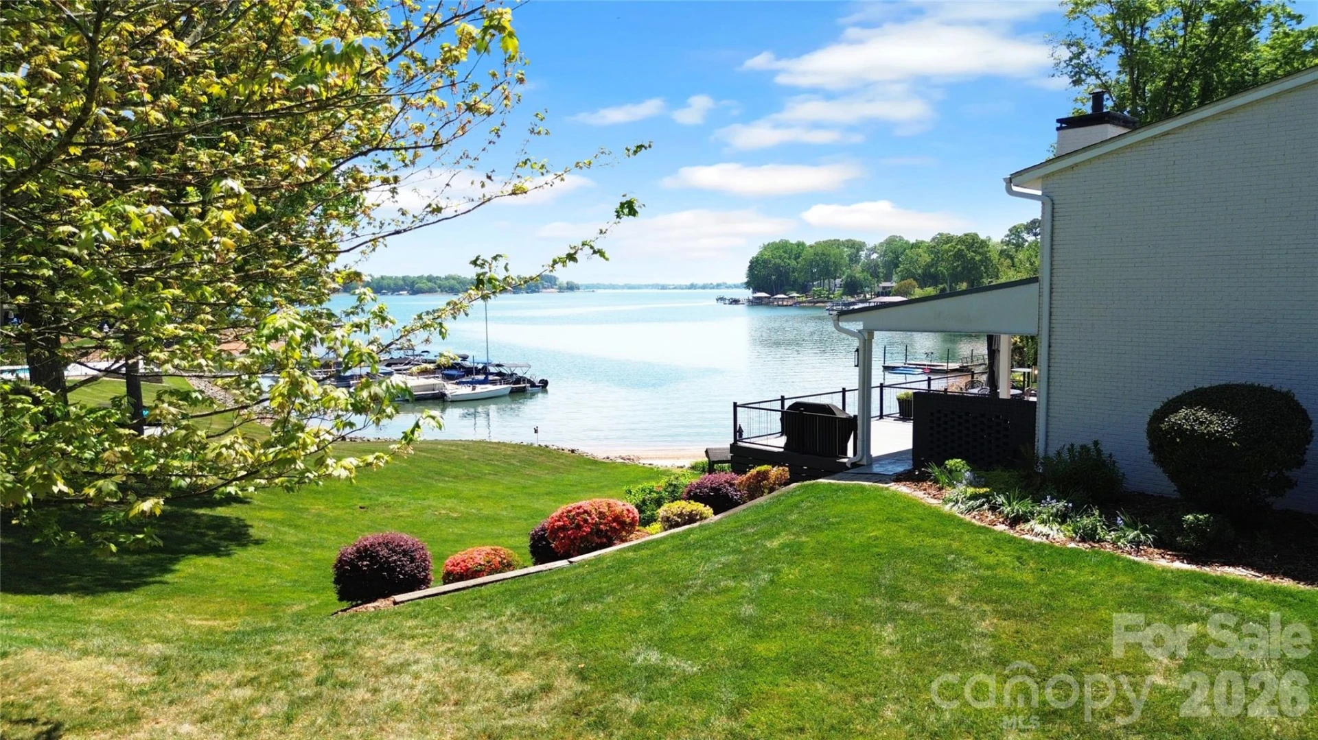 7962 Westcape Drive - Photo 8