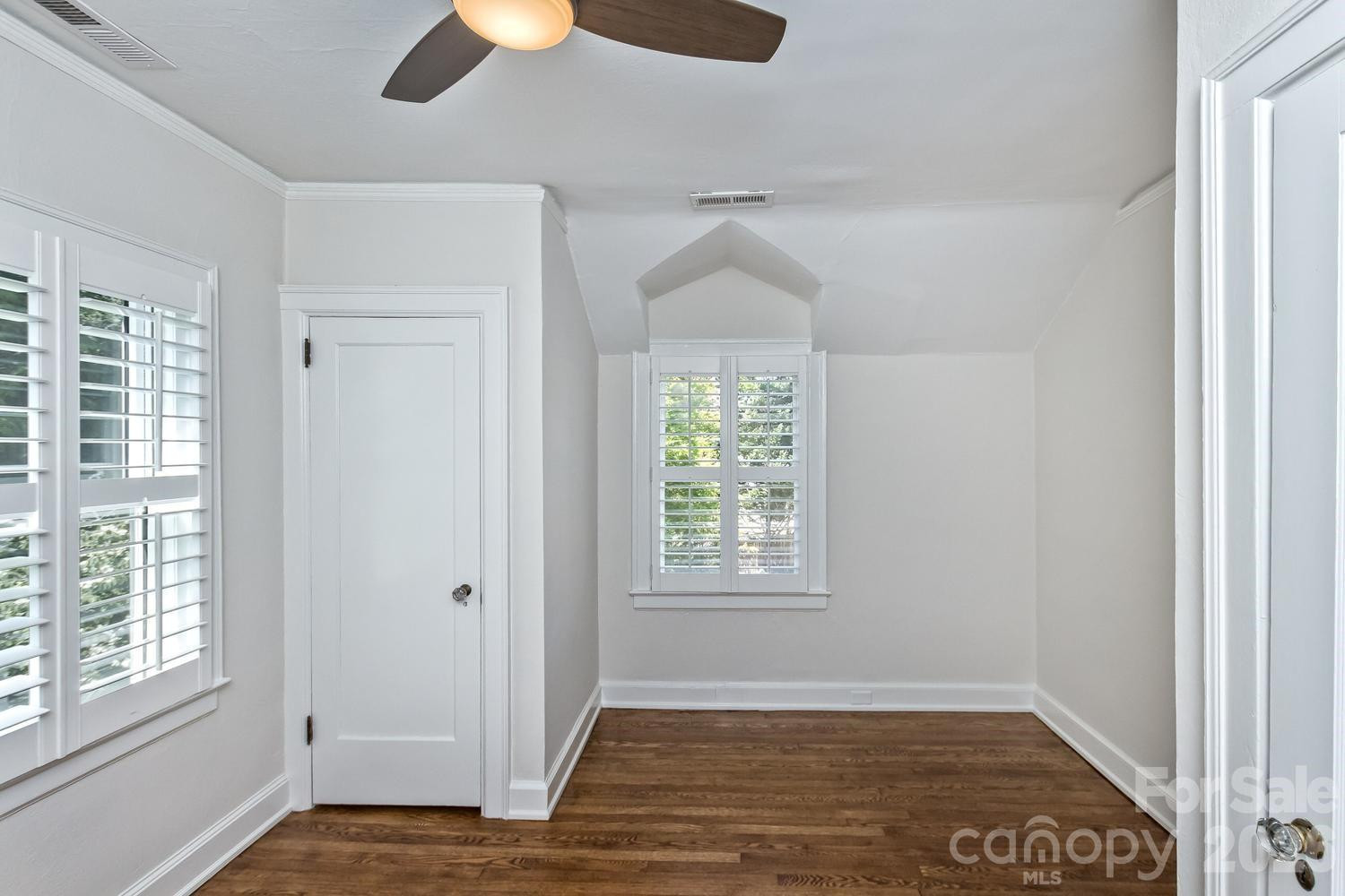 180 Tacoma Circle - Photo 32