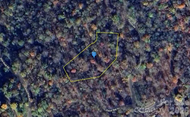 541 Pasture Road, Glenville, NC, 28736