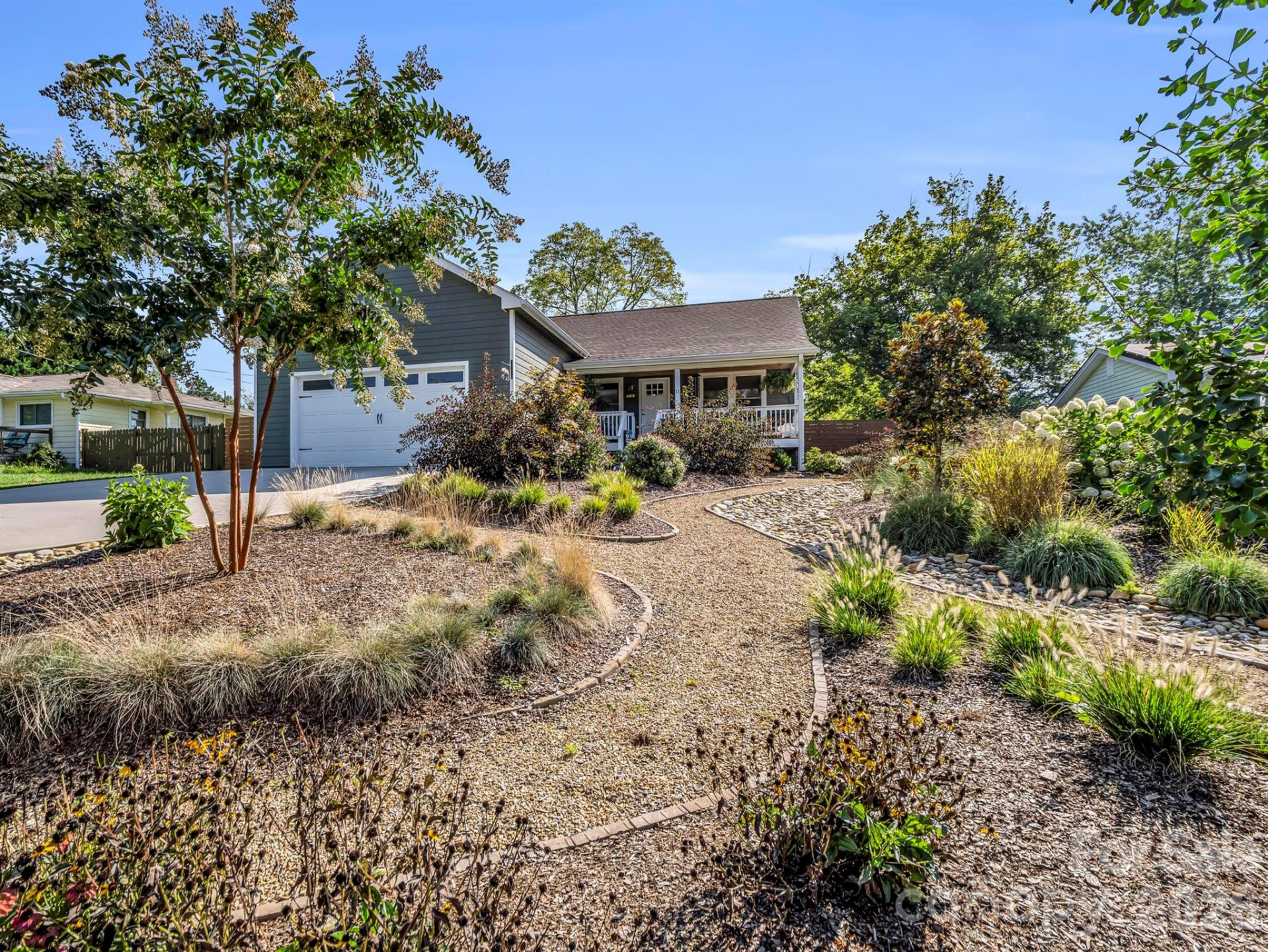 11 Pershing Road - Photo 3