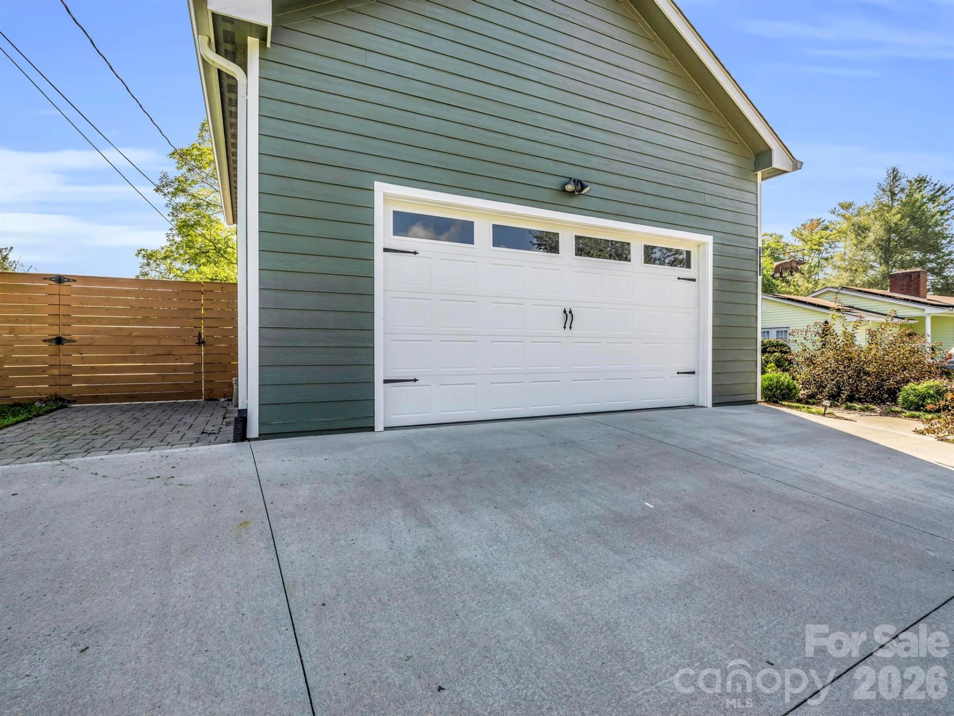 11 Pershing Road - Photo 5