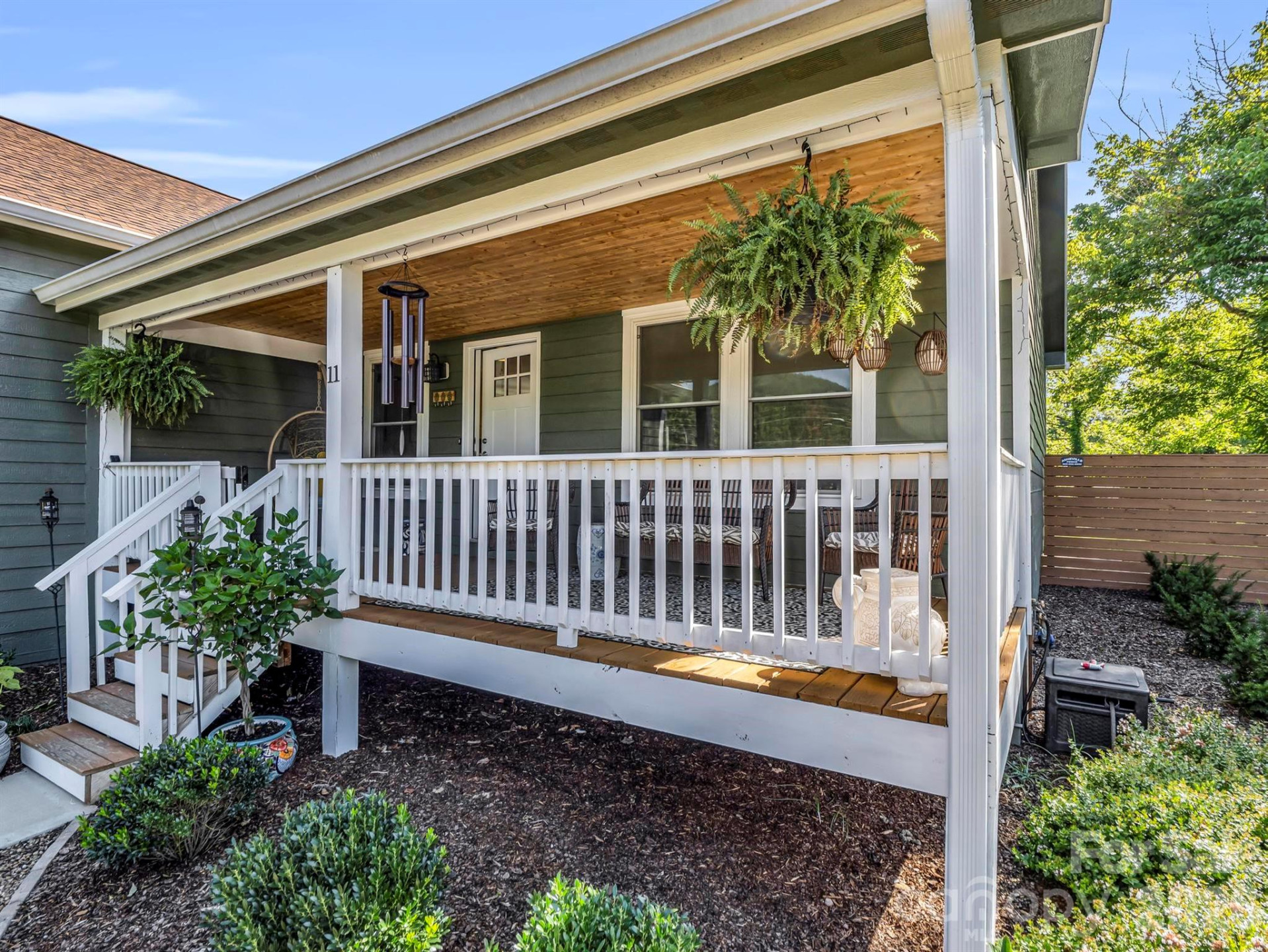 11 Pershing Road - Photo 6