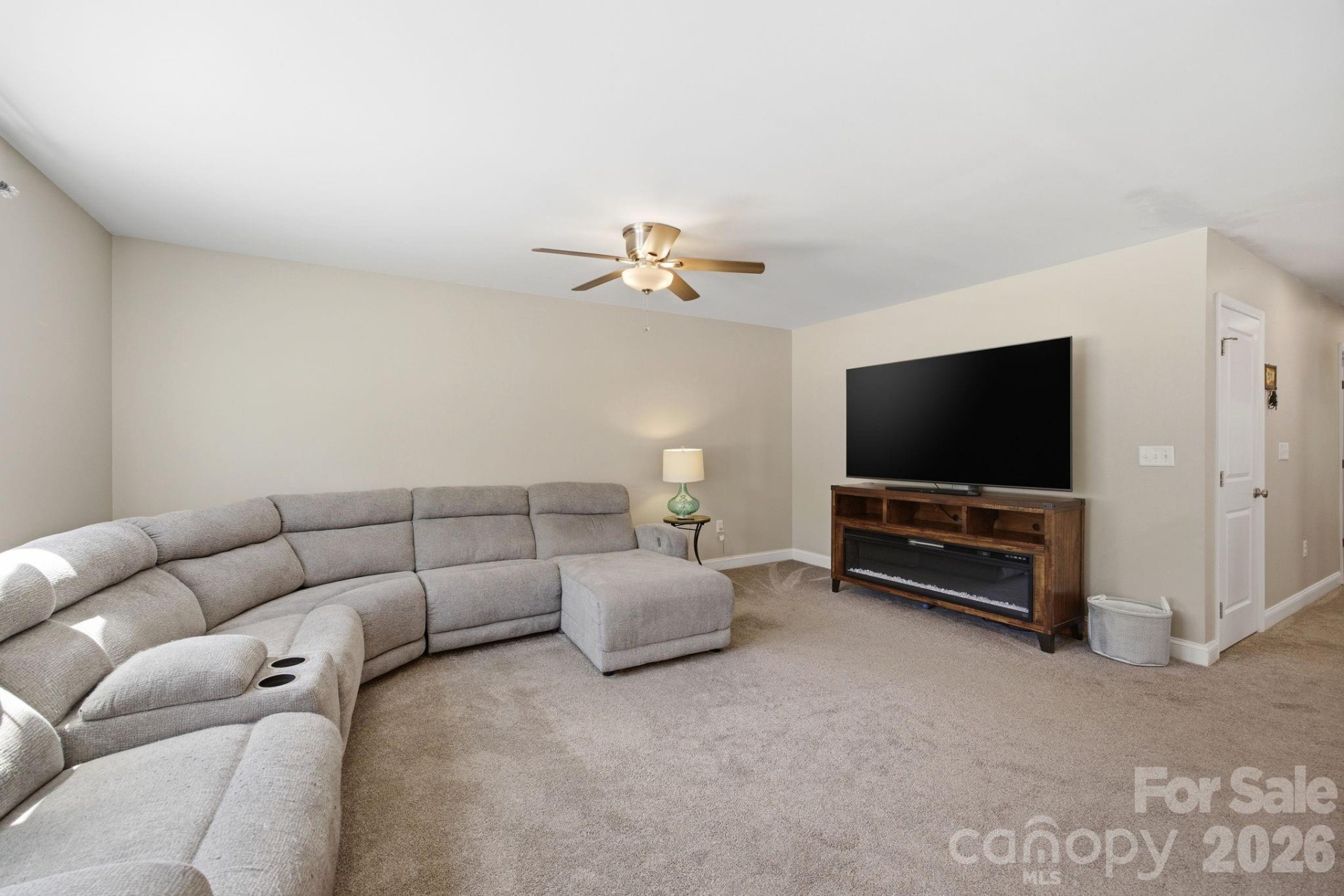 9 Half Moon Drive - Photo 3