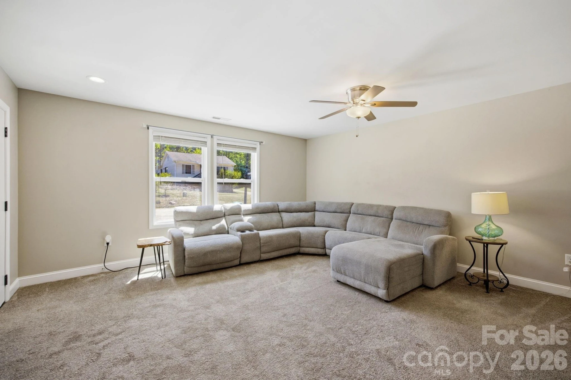 9 Half Moon Drive - Photo 4