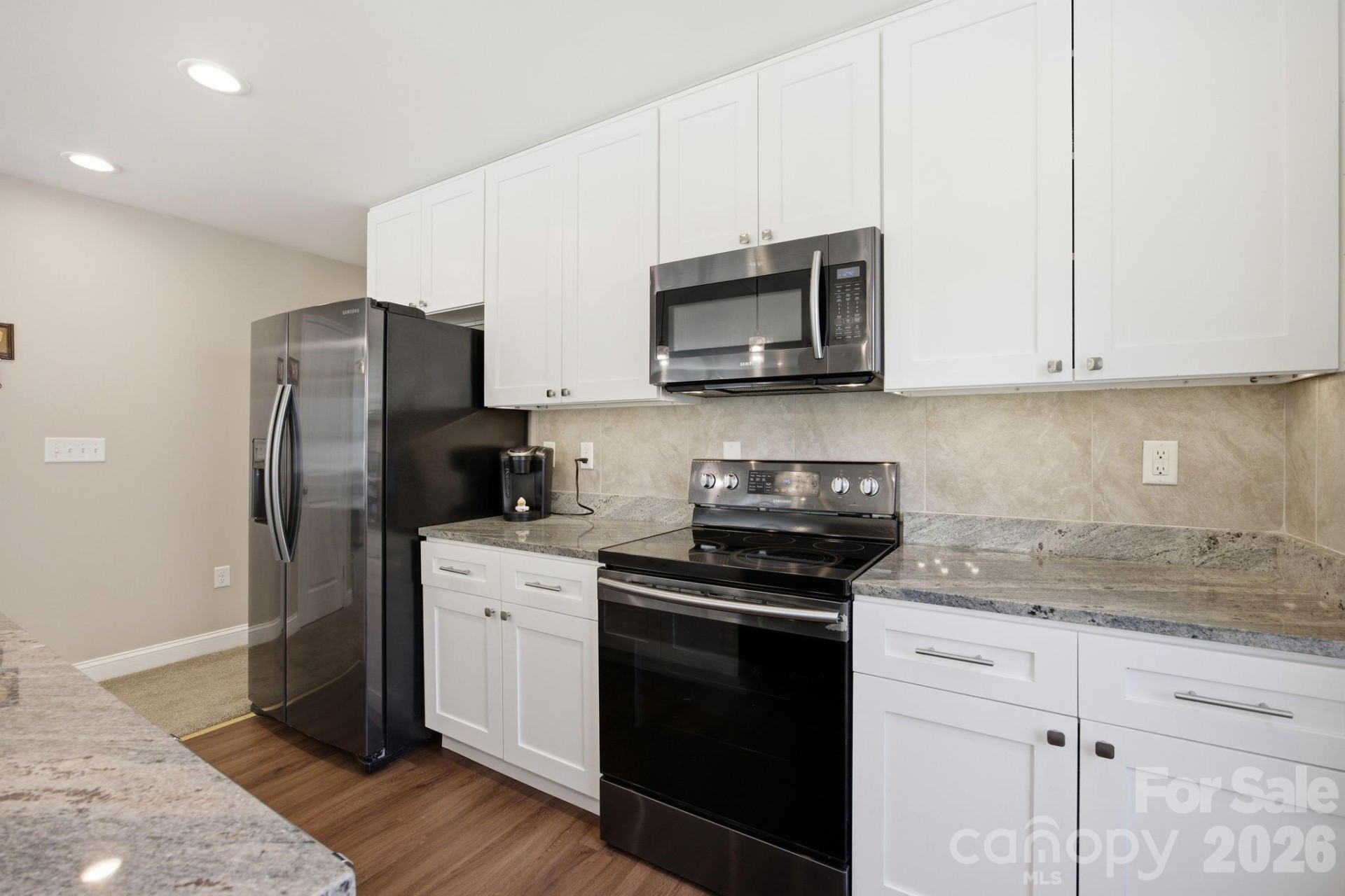 9 Half Moon Drive - Photo 8