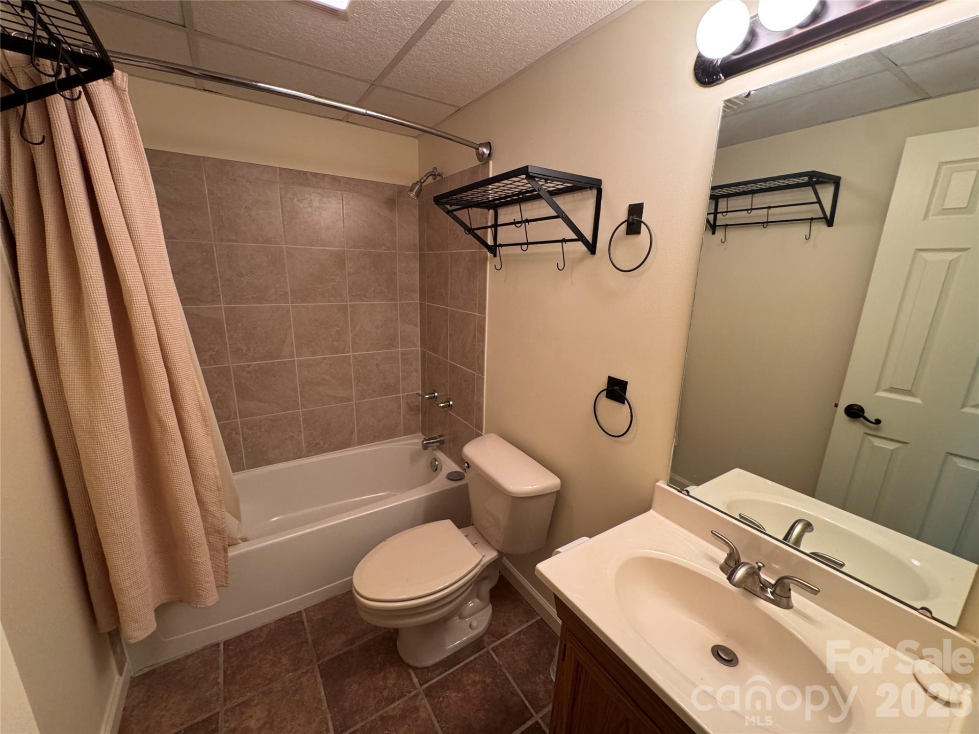 1618 Walnut Creek Road - Photo 16
